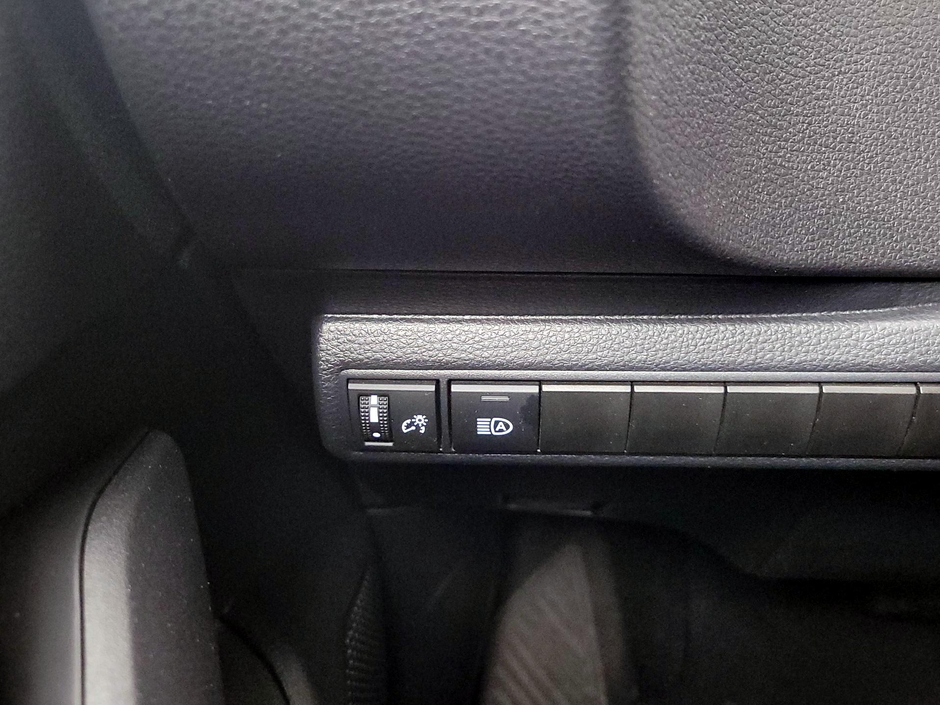 Thumbnail: 2024 Toyota Corolla - 13