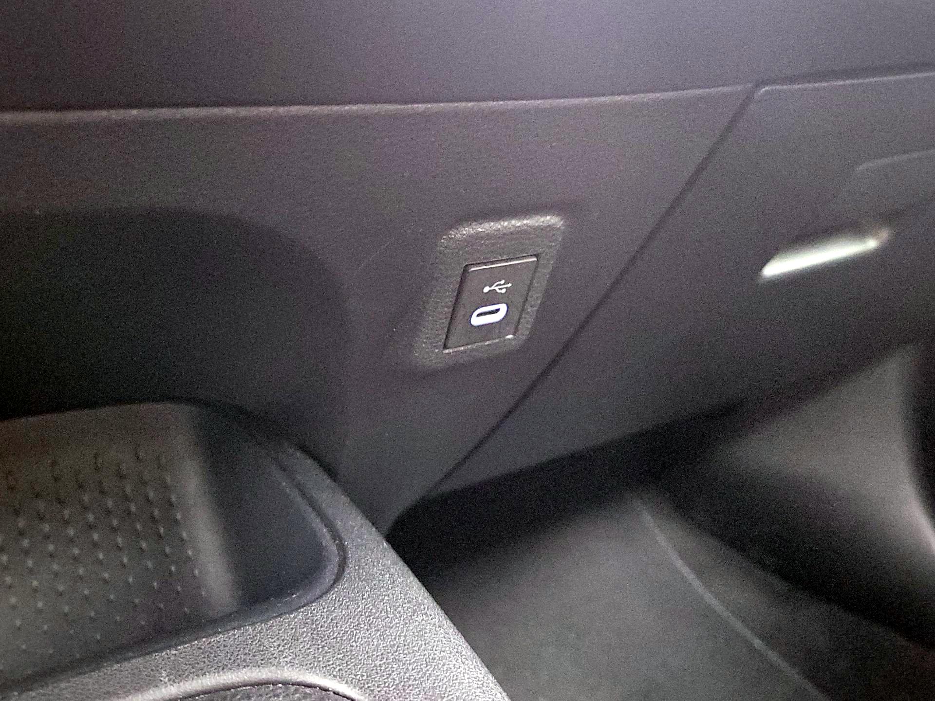 Thumbnail: 2024 Toyota Corolla - 18