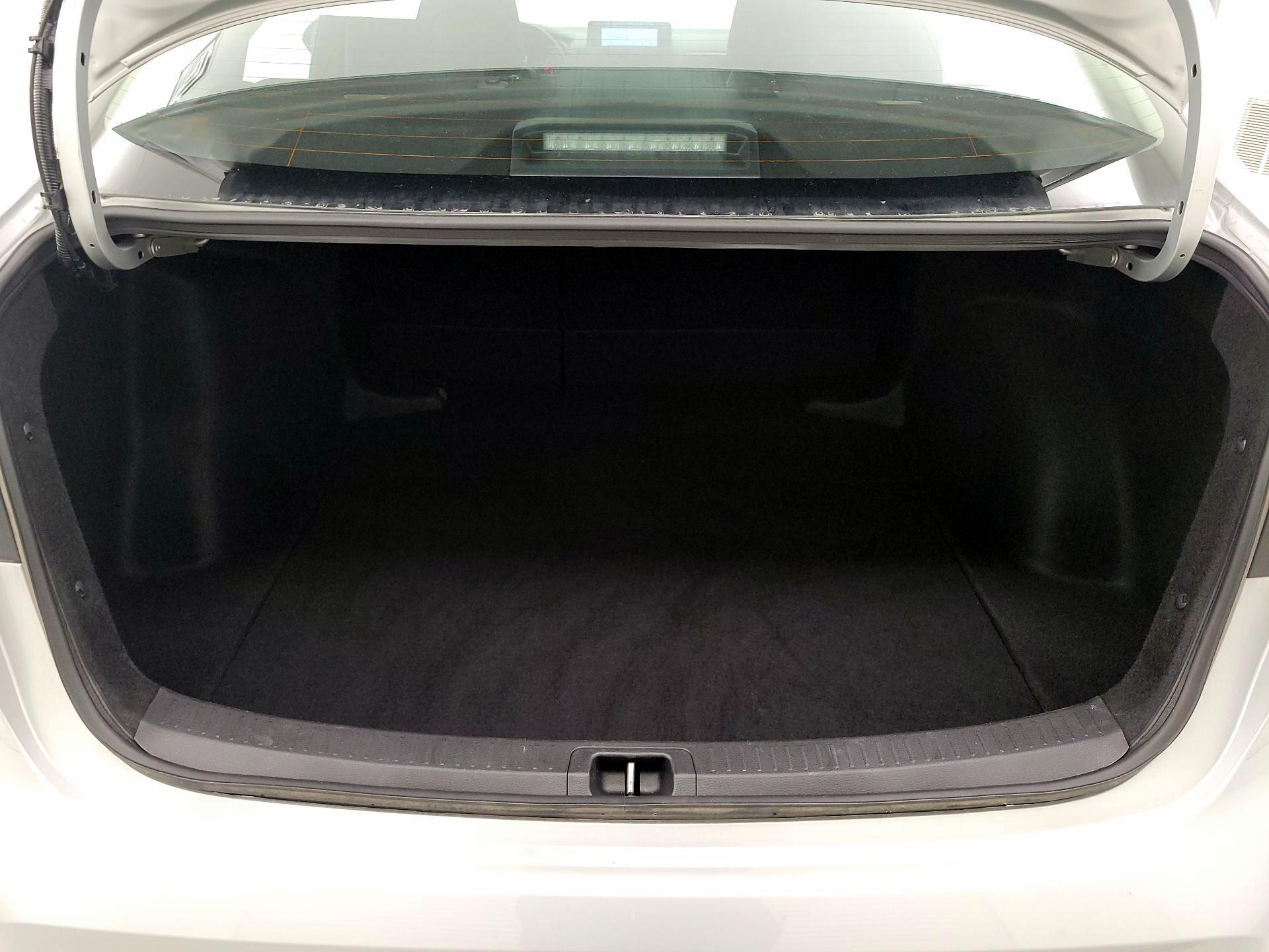 Thumbnail: 2024 Toyota Corolla - 20