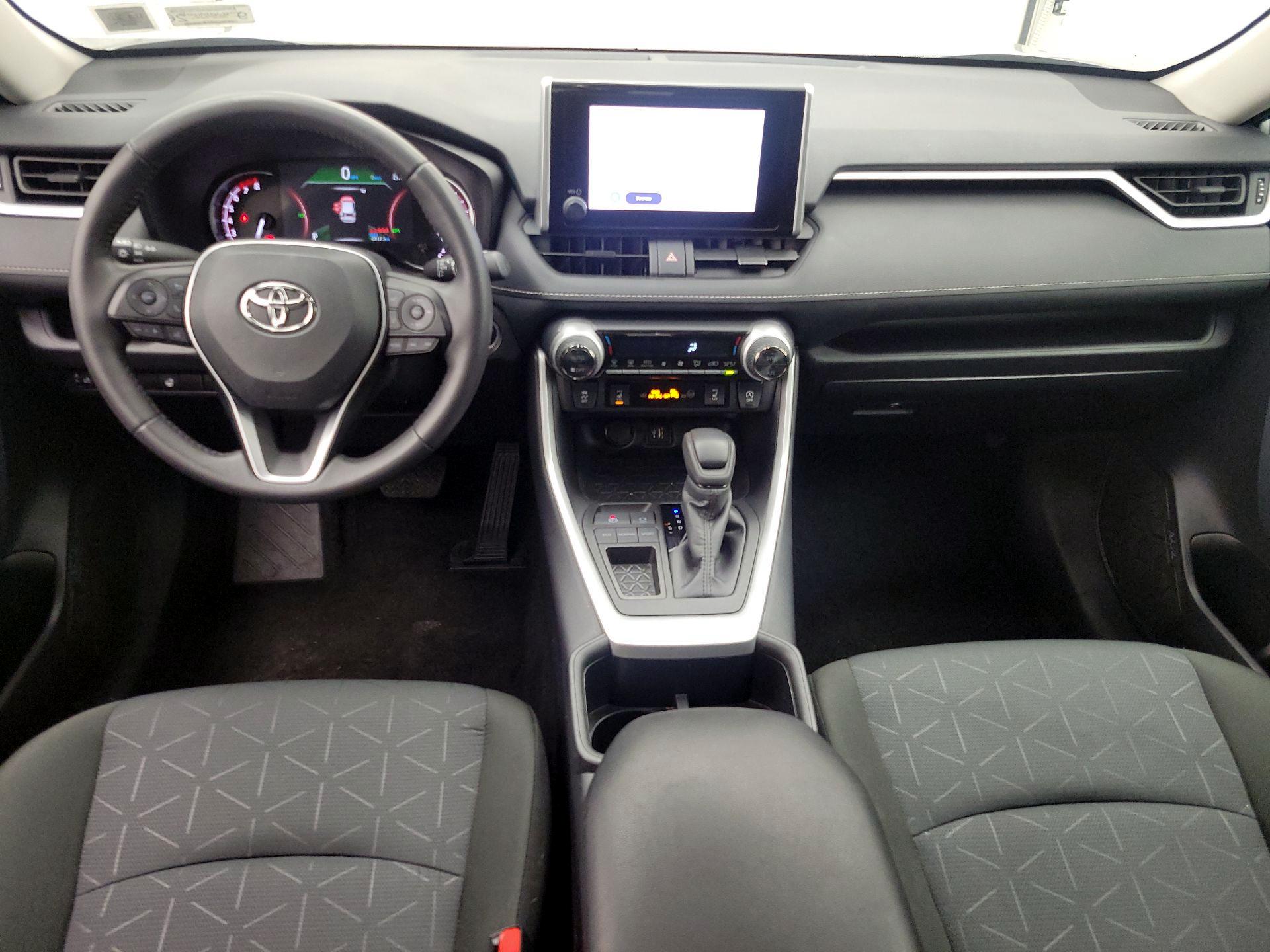 Thumbnail: 2025 Toyota RAV4 - 9