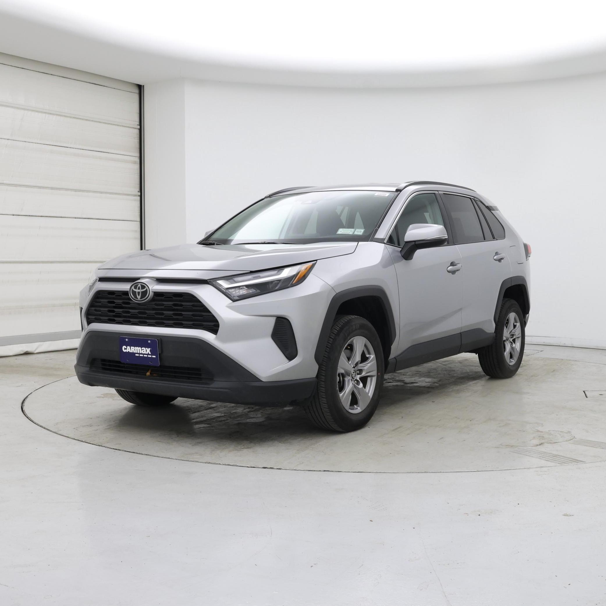 Thumbnail: 2025 Toyota RAV4 - 4