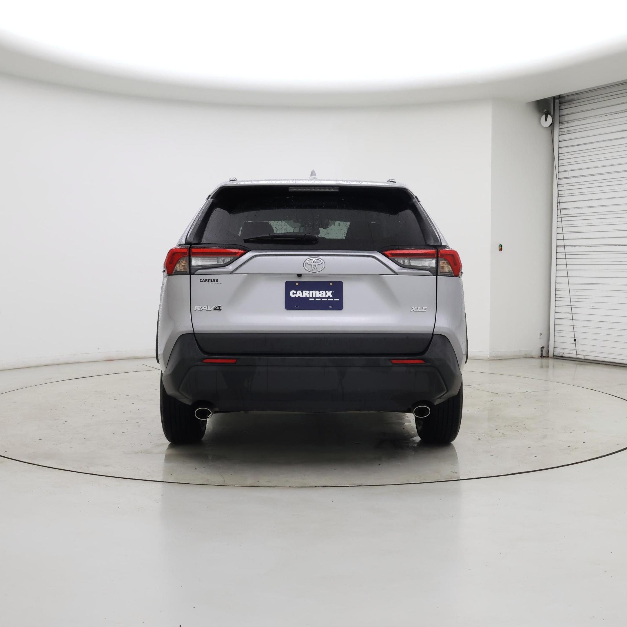 Thumbnail: 2025 Toyota RAV4 - 6