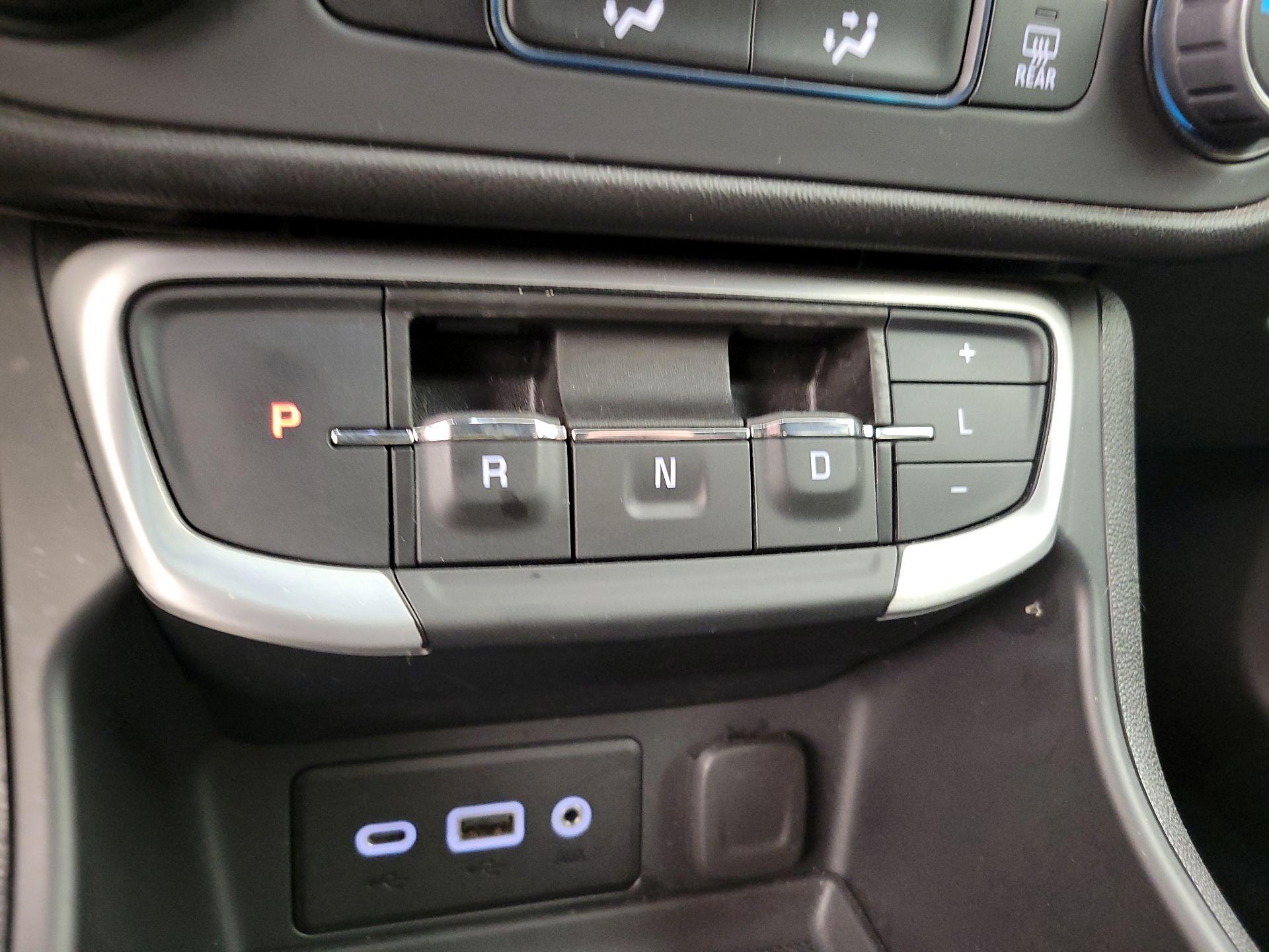 Thumbnail: 2024 GMC Terrain - 17