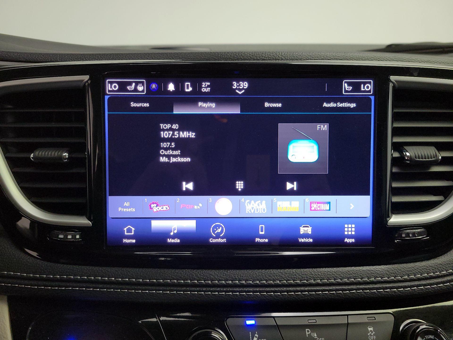 Thumbnail: 2023 Chrysler Pacifica - 15