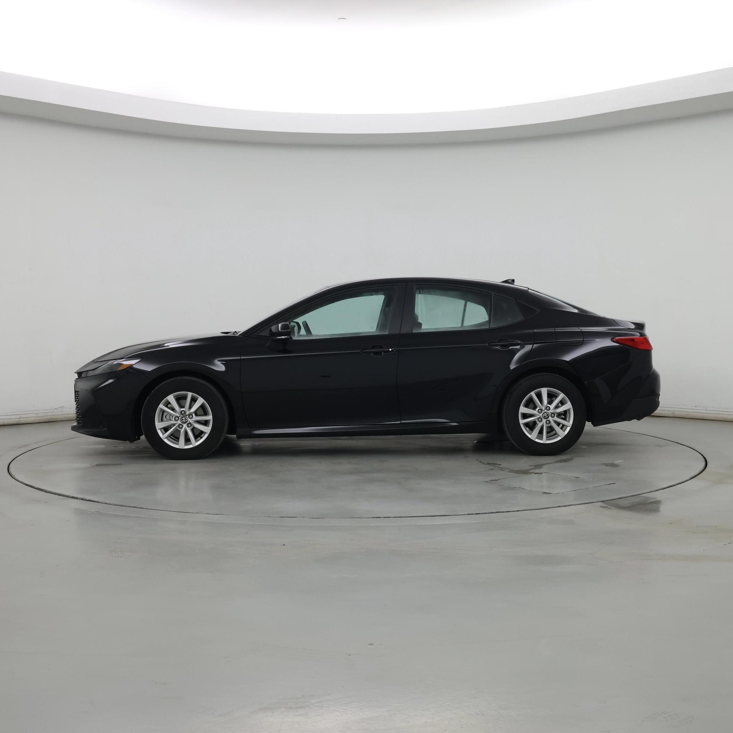 Thumbnail: 2025 Toyota Camry - 3