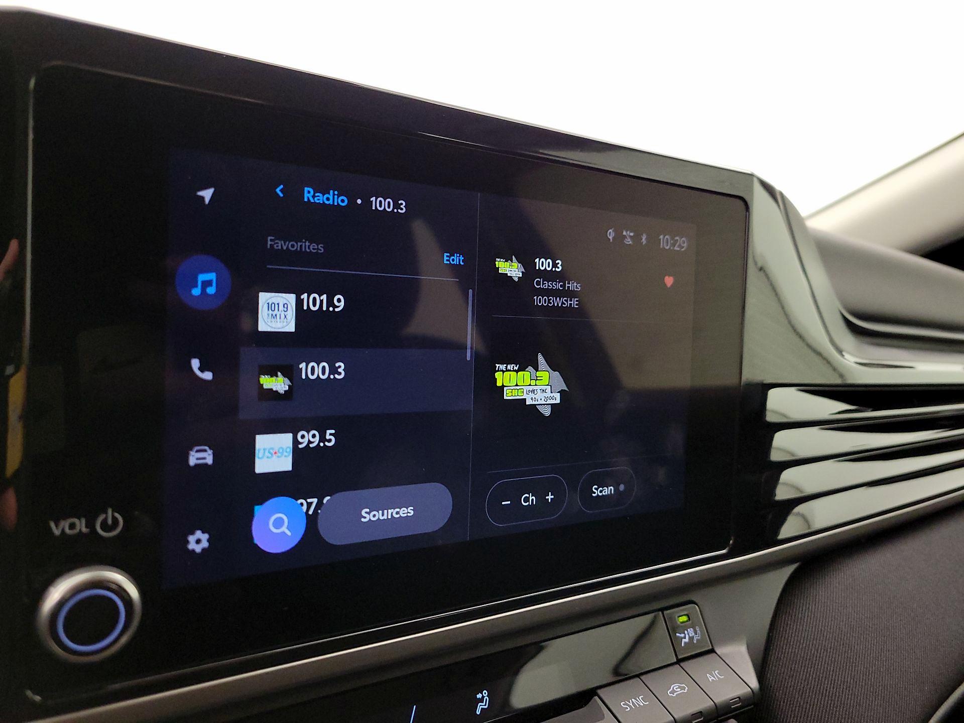 Thumbnail: 2025 Toyota Camry - 15