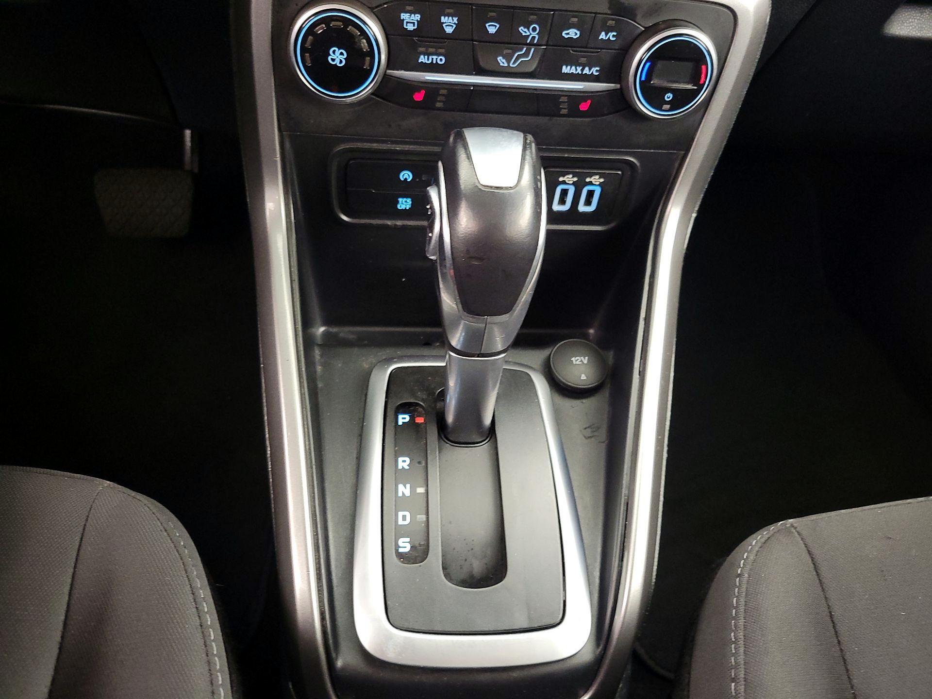 Thumbnail: 2018 Ford EcoSport - 18