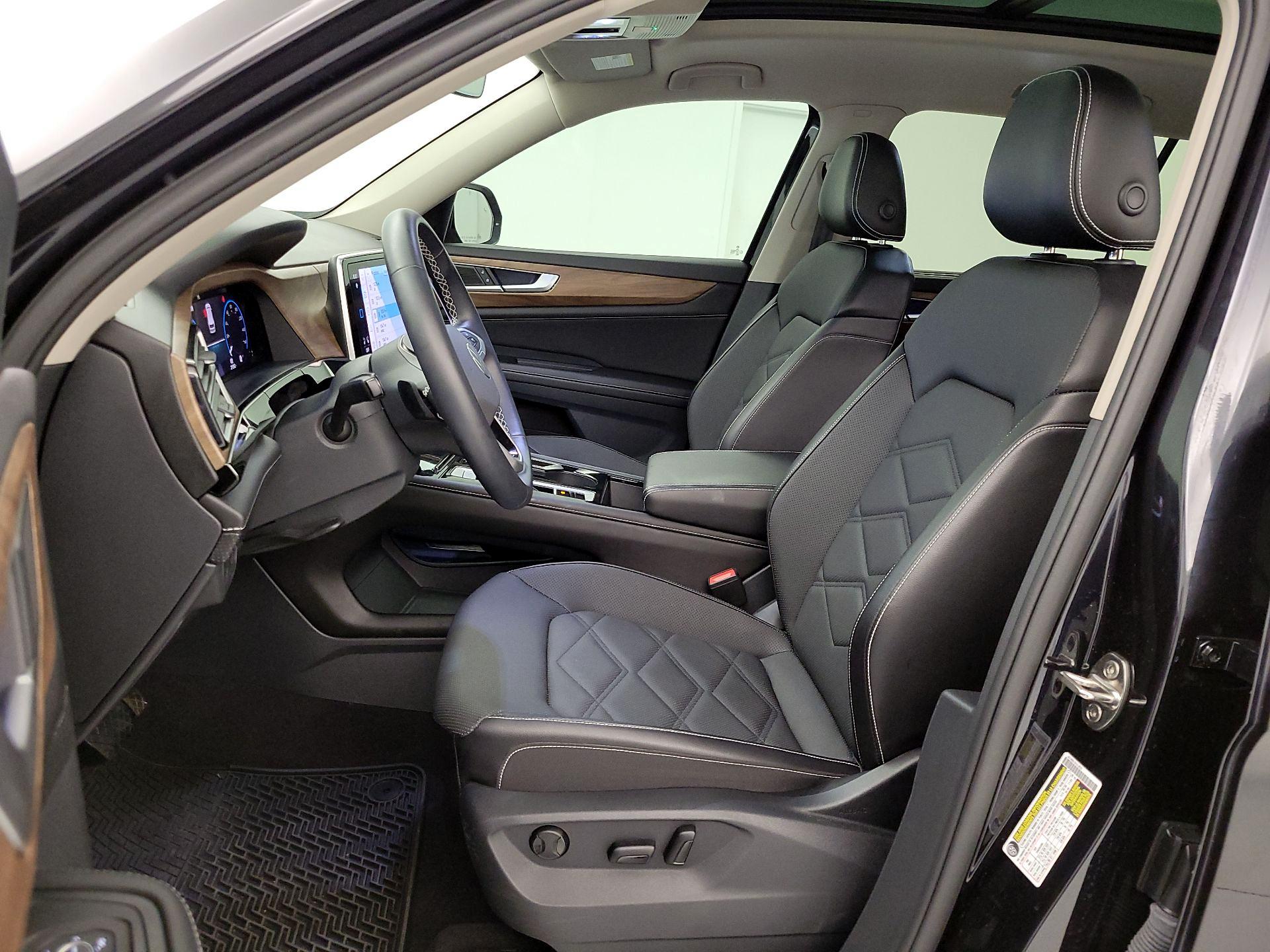 Thumbnail: 2024 Volkswagen Atlas - 11