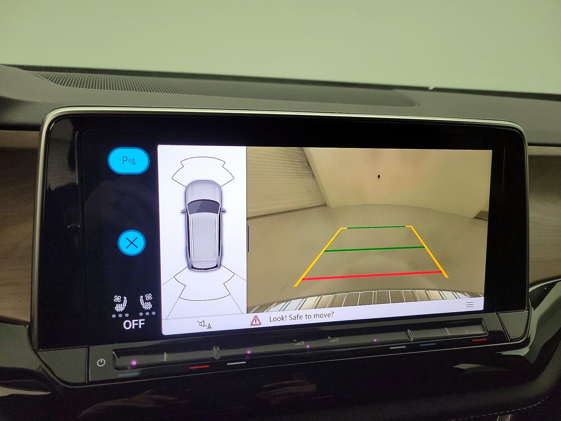 Thumbnail: 2024 Volkswagen Atlas - 14