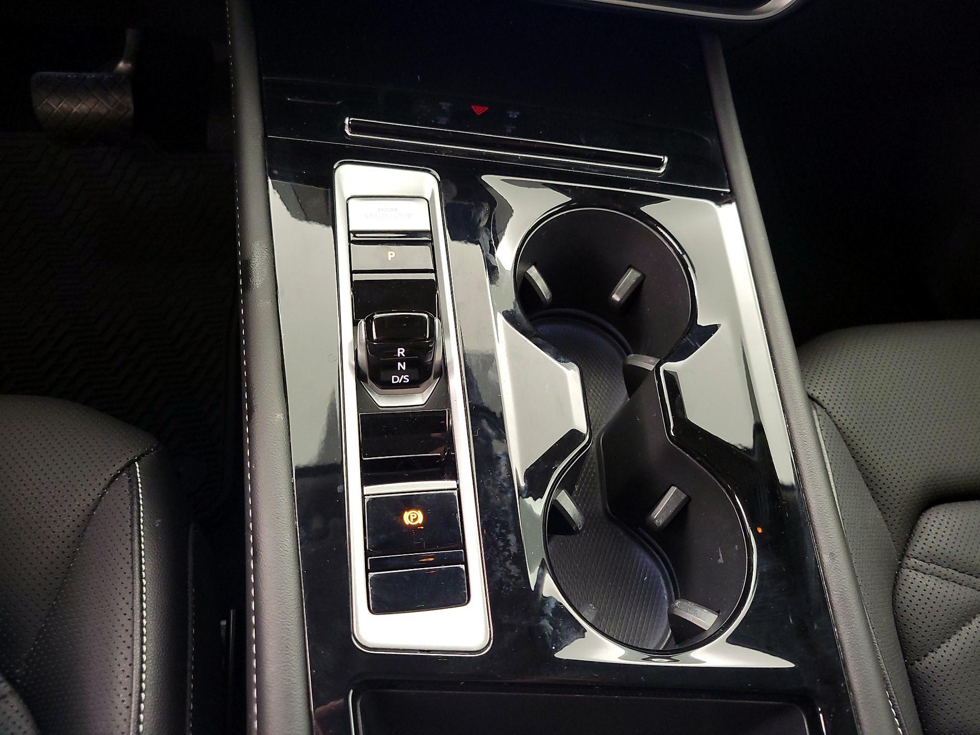 Thumbnail: 2024 Volkswagen Atlas - 17