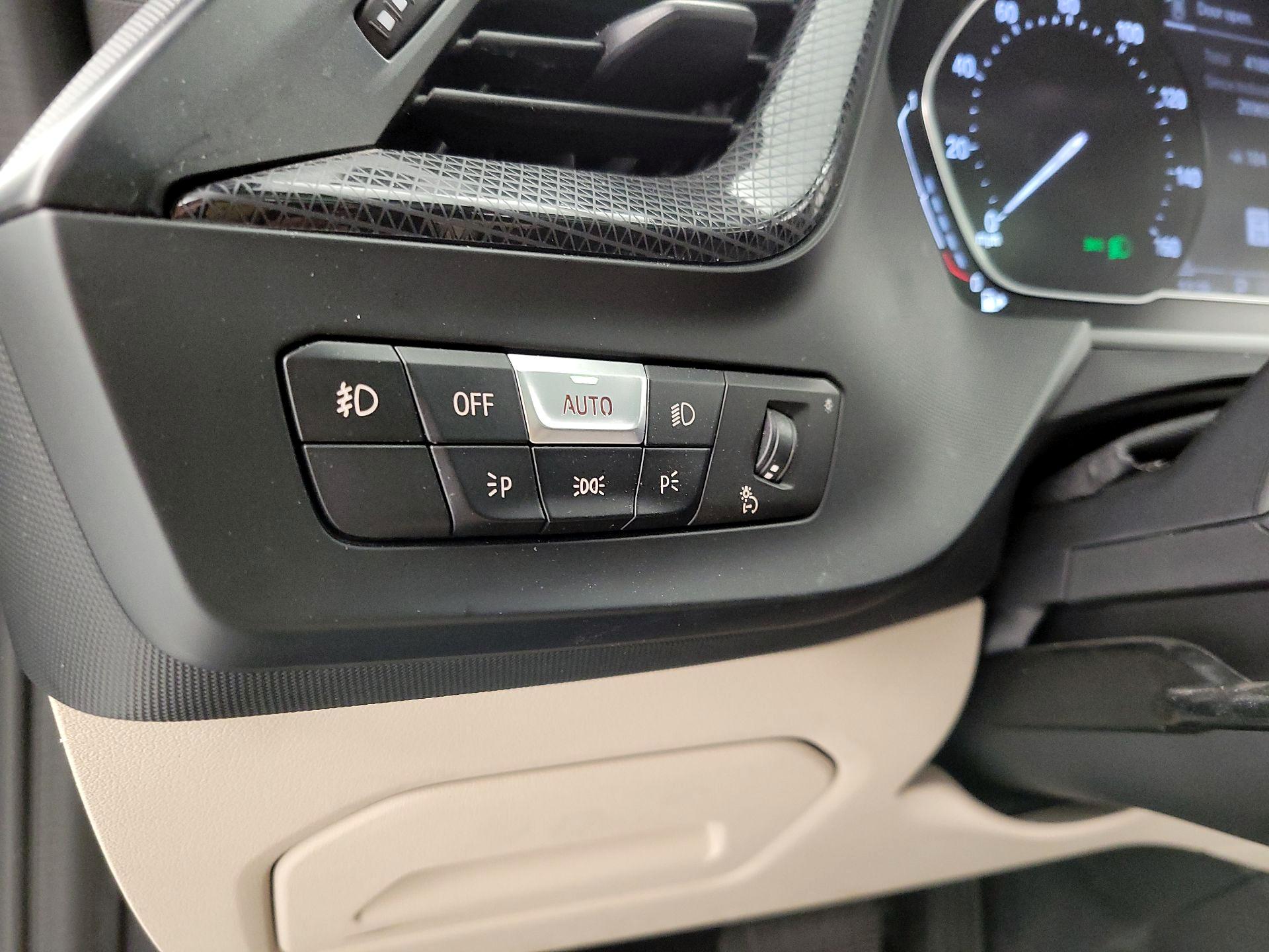 Thumbnail: 2021 BMW 2 Series - 13