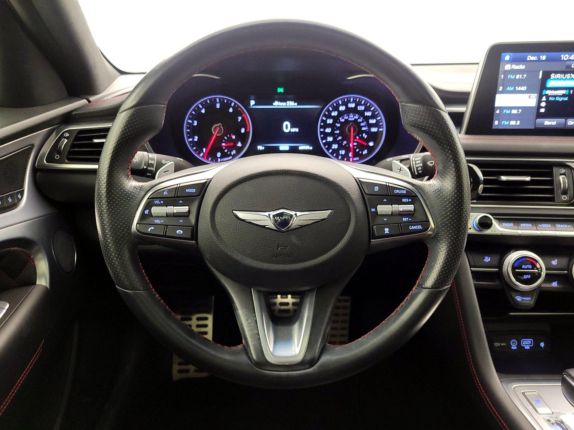 Thumbnail: 2019 Genesis G70 - 10