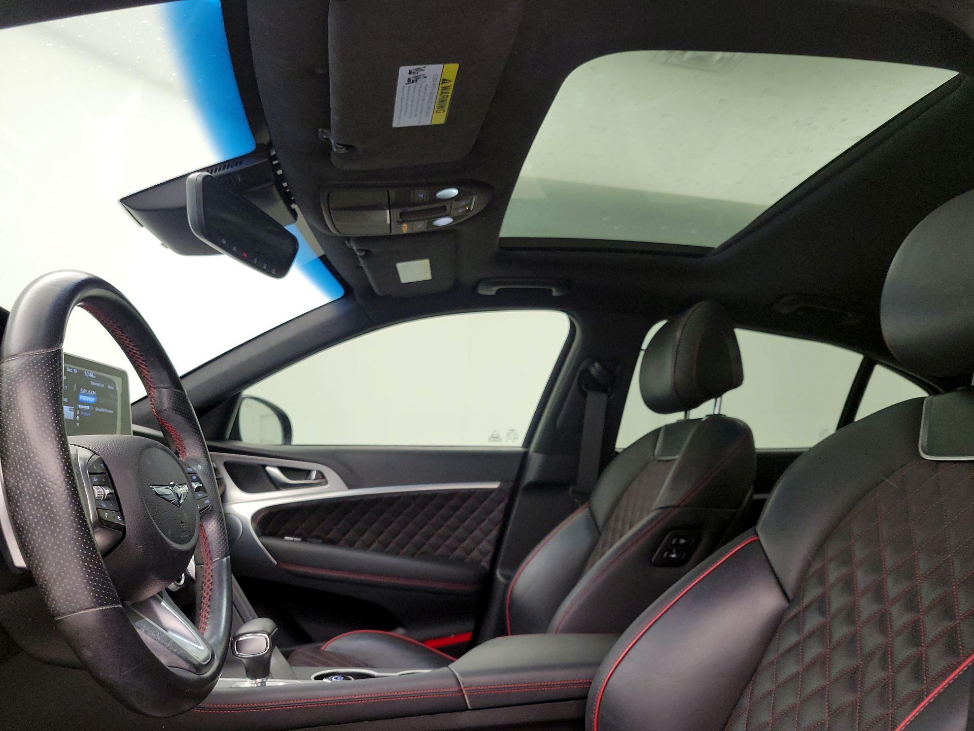 Thumbnail: 2019 Genesis G70 - 20