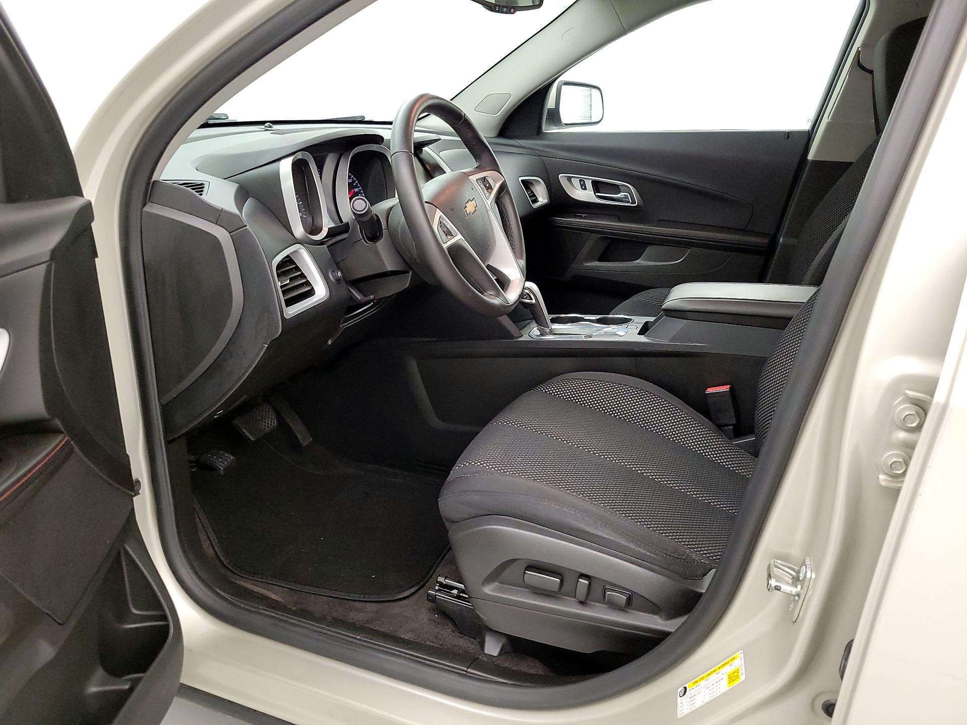 Thumbnail: 2015 Chevrolet Equinox - 11