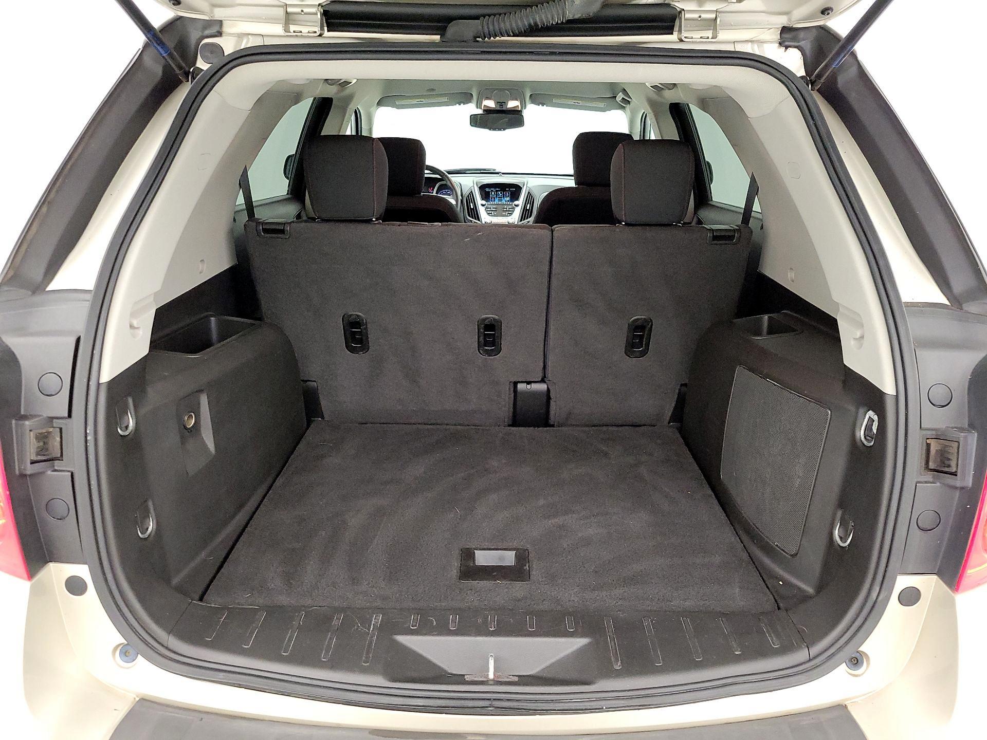 Thumbnail: 2015 Chevrolet Equinox - 19