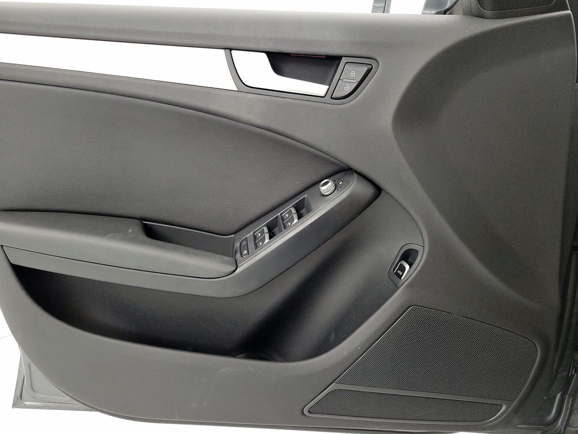 Thumbnail: 2016 Audi A4 - 12