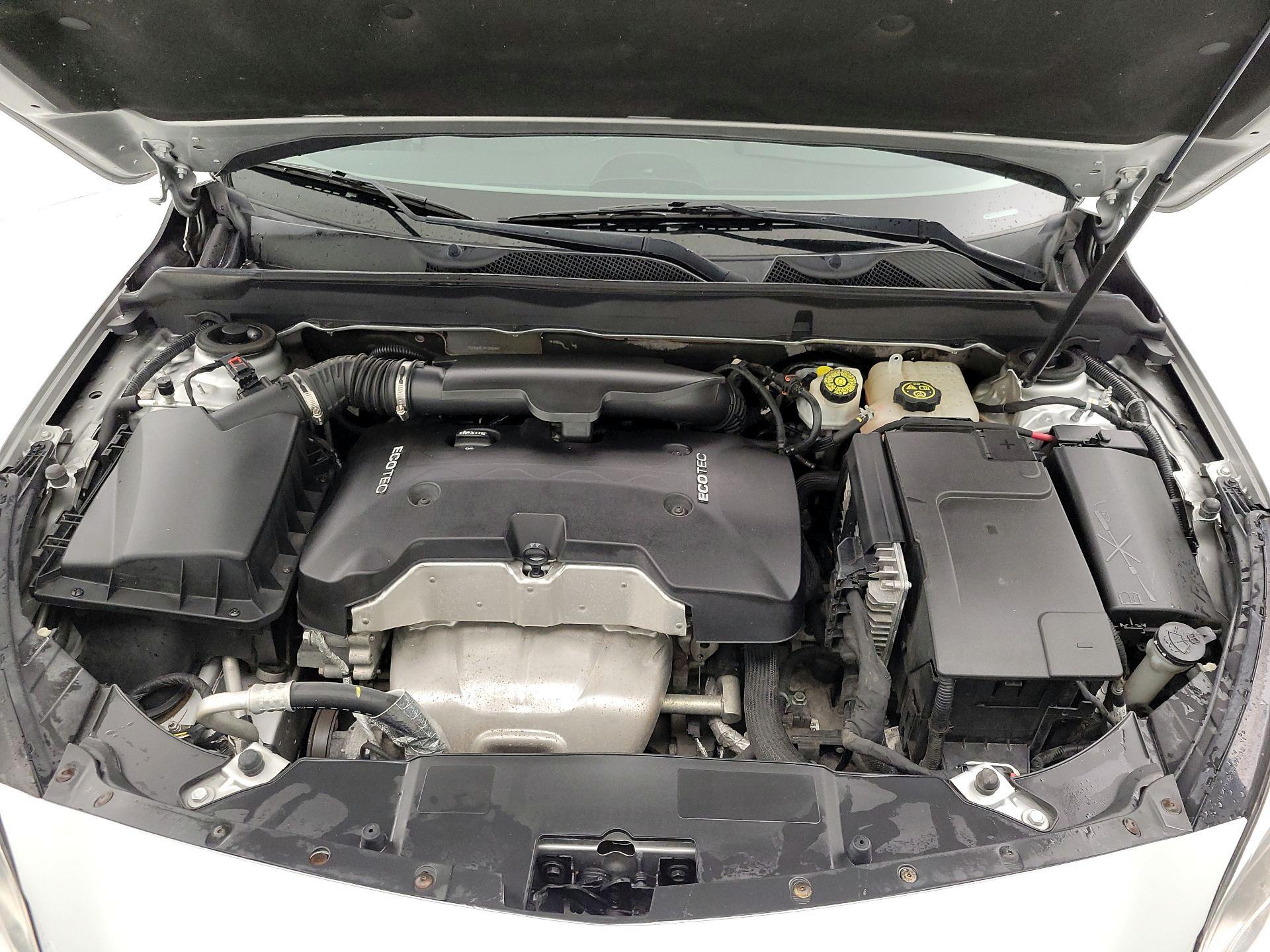 Thumbnail: 2015 Chevrolet Malibu - 20