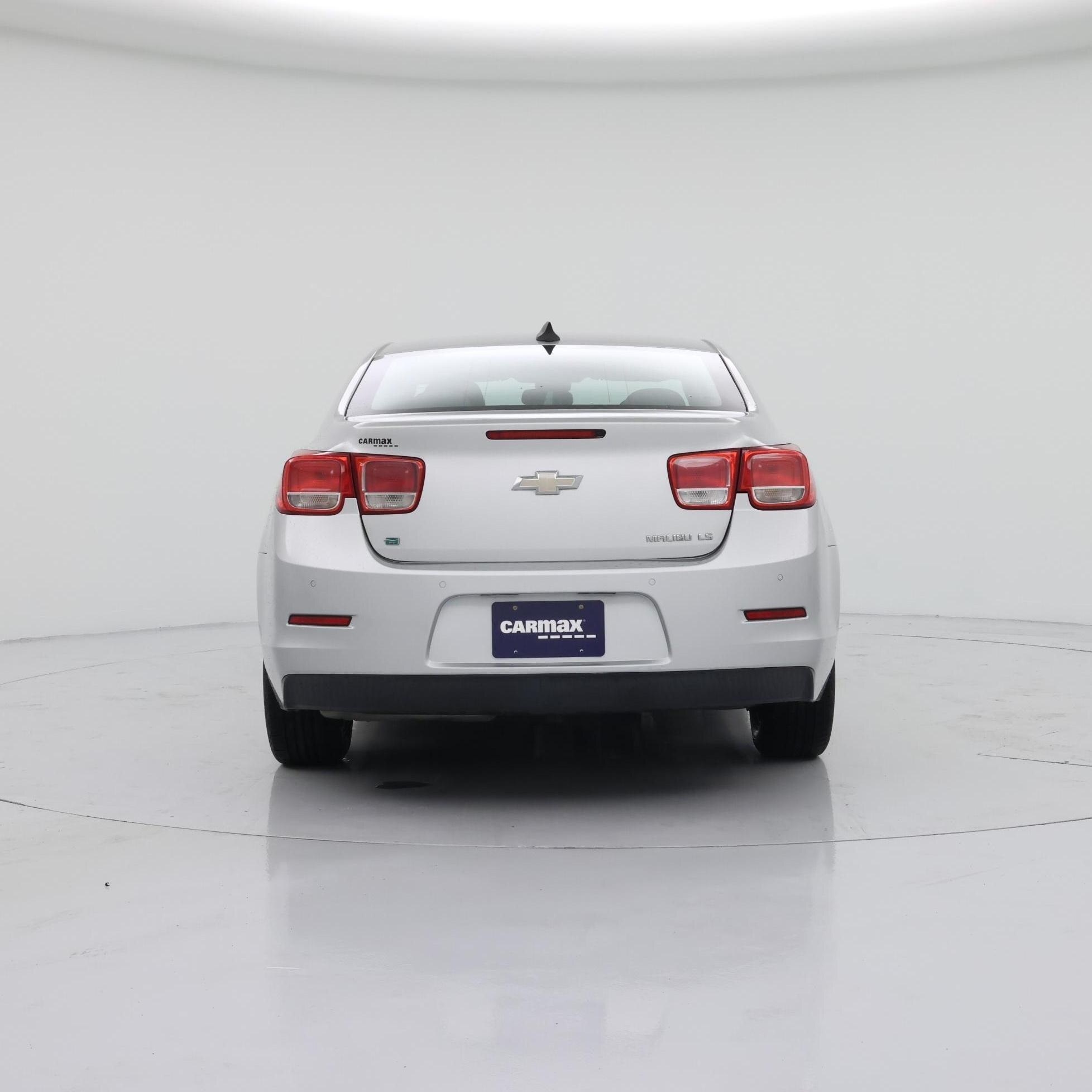 Thumbnail: 2015 Chevrolet Malibu - 6