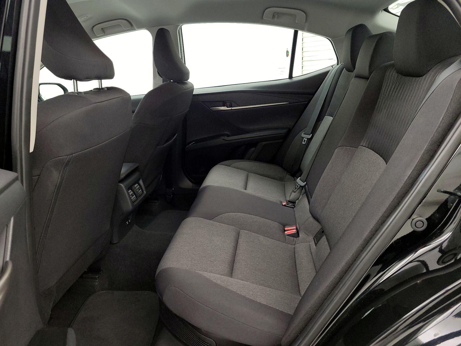 Thumbnail: 2025 Toyota Camry - 19