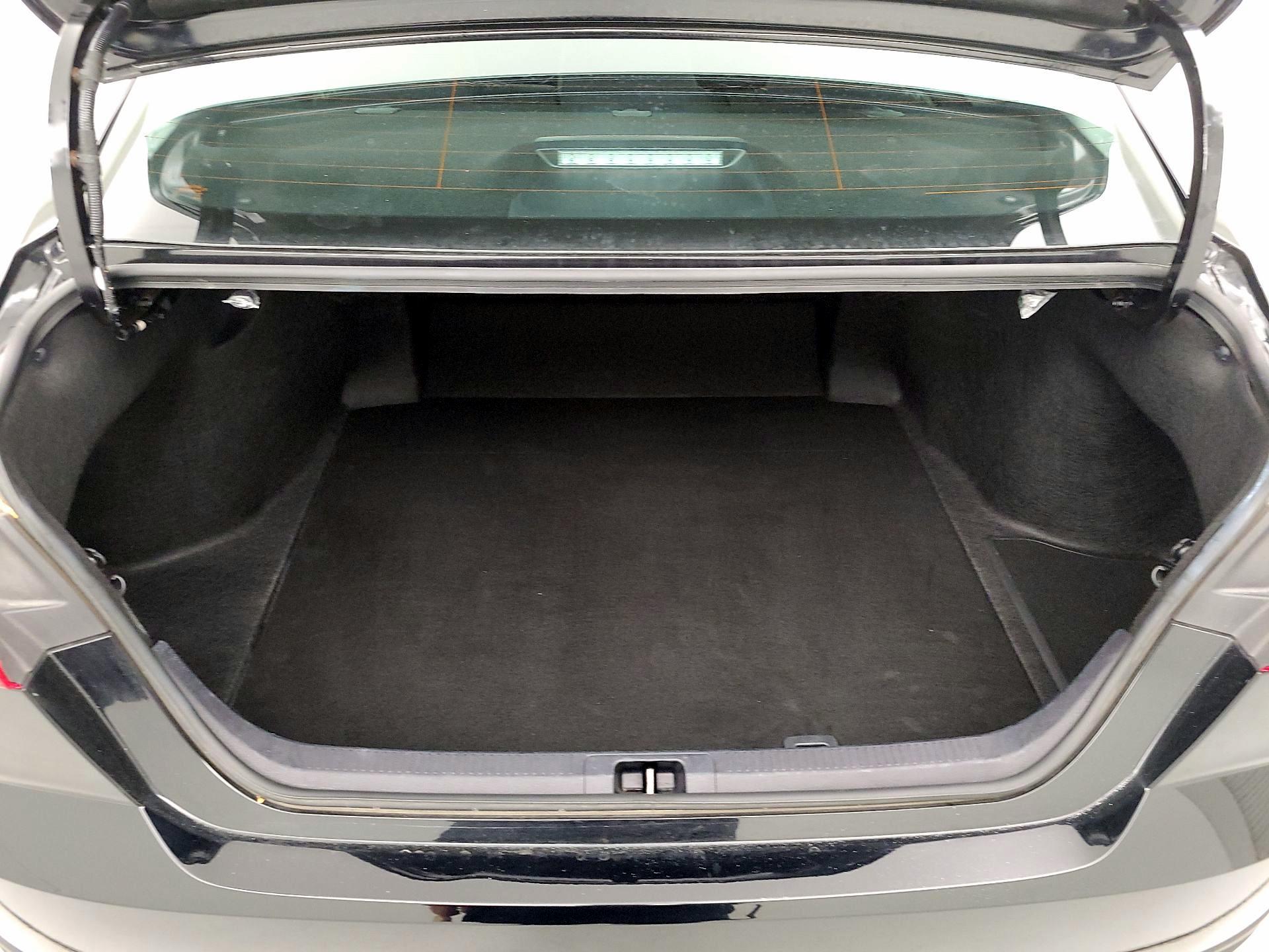 Thumbnail: 2025 Toyota Camry - 20