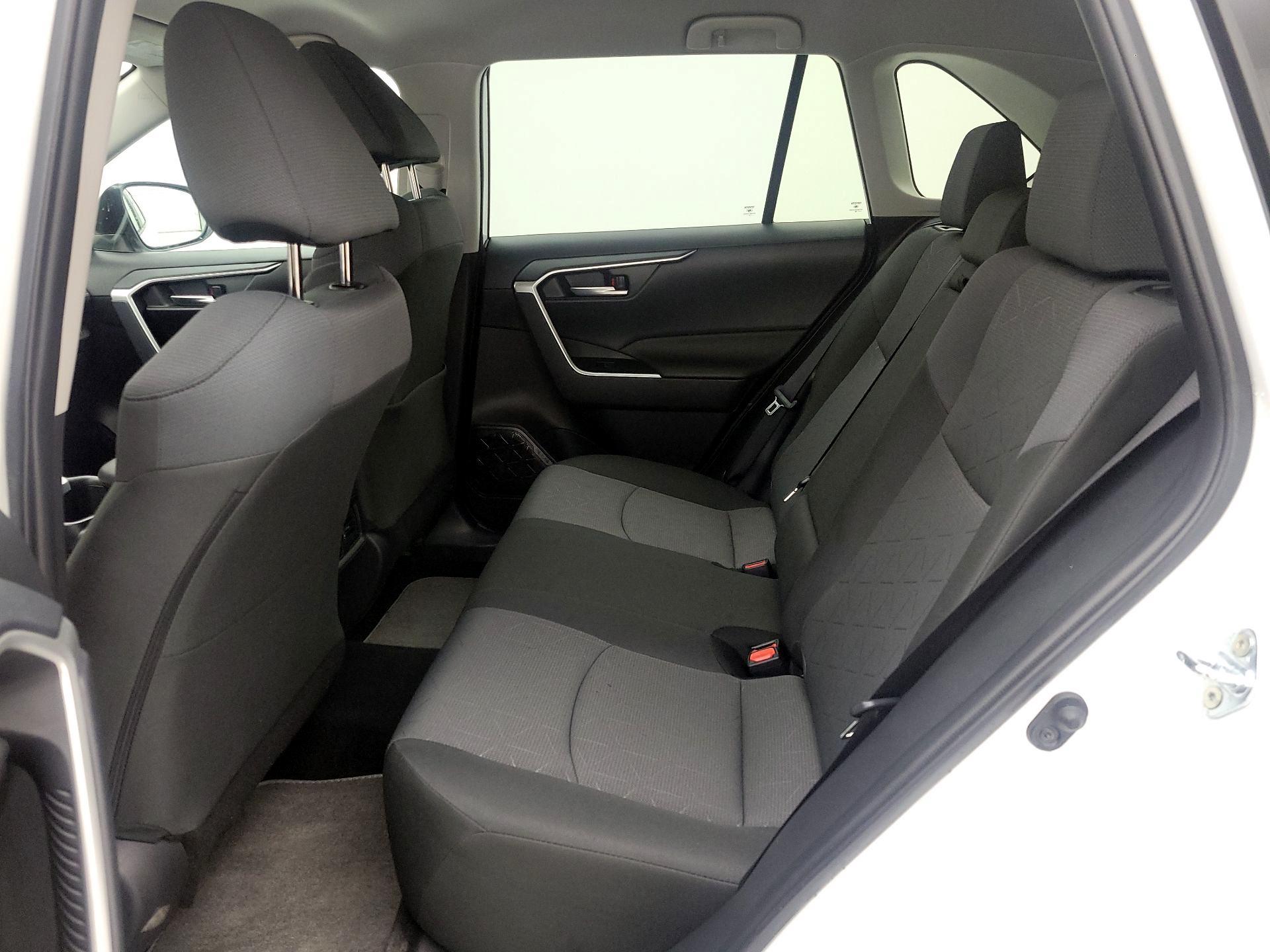 Thumbnail: 2025 Toyota RAV4 - 19