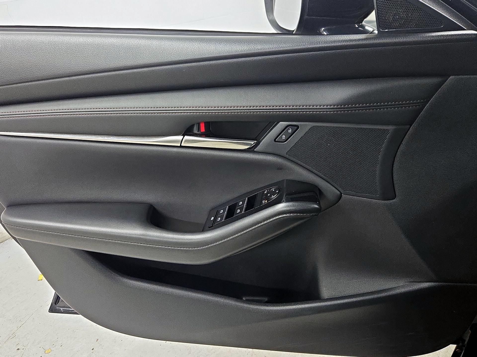 Thumbnail: 2024 Mazda Mazda3 - 12