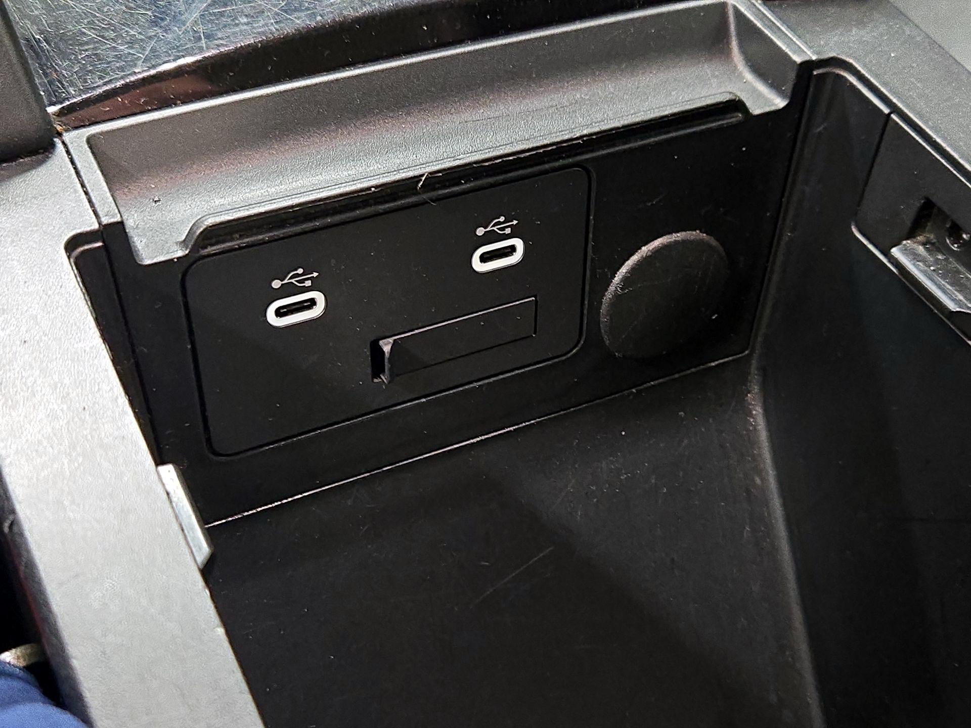 Thumbnail: 2024 Mazda Mazda3 - 18