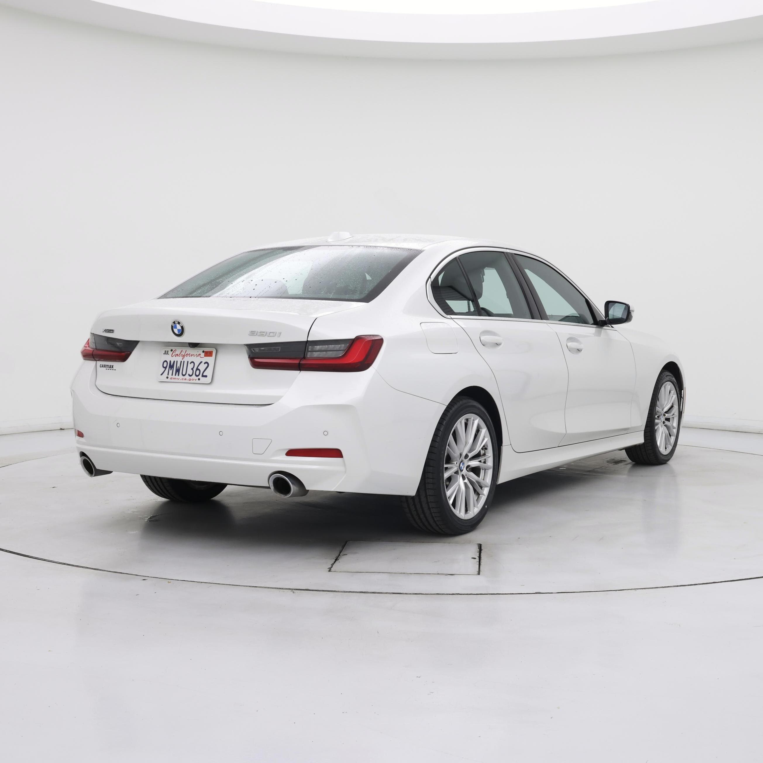 Thumbnail: 2024 BMW 3 Series - 8