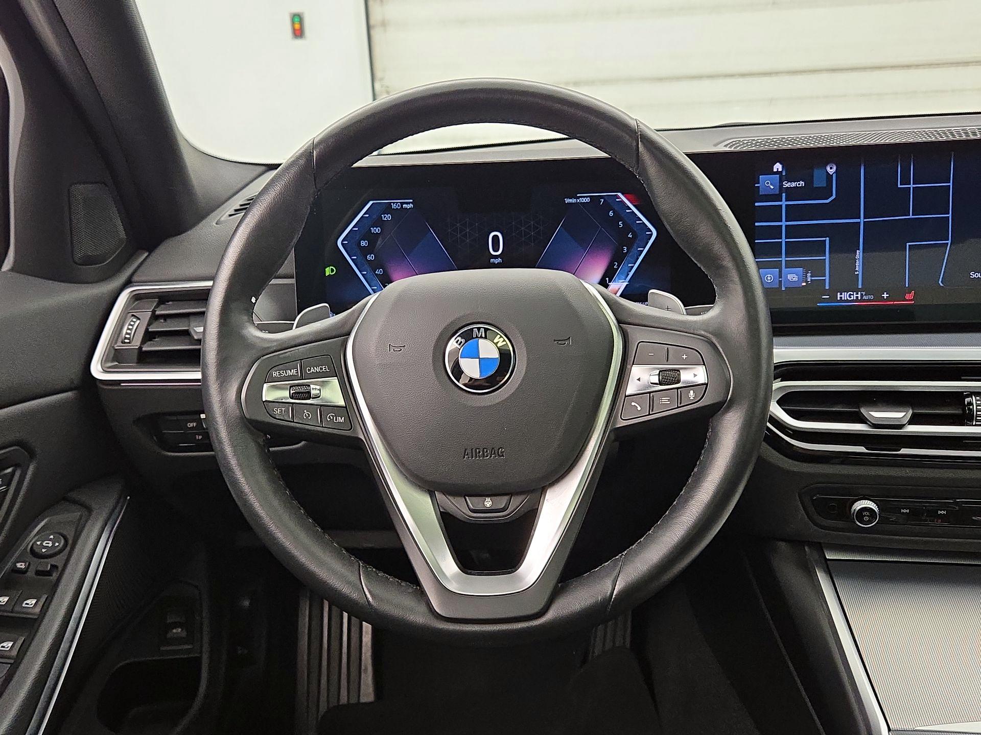 Thumbnail: 2024 BMW 3 Series - 10