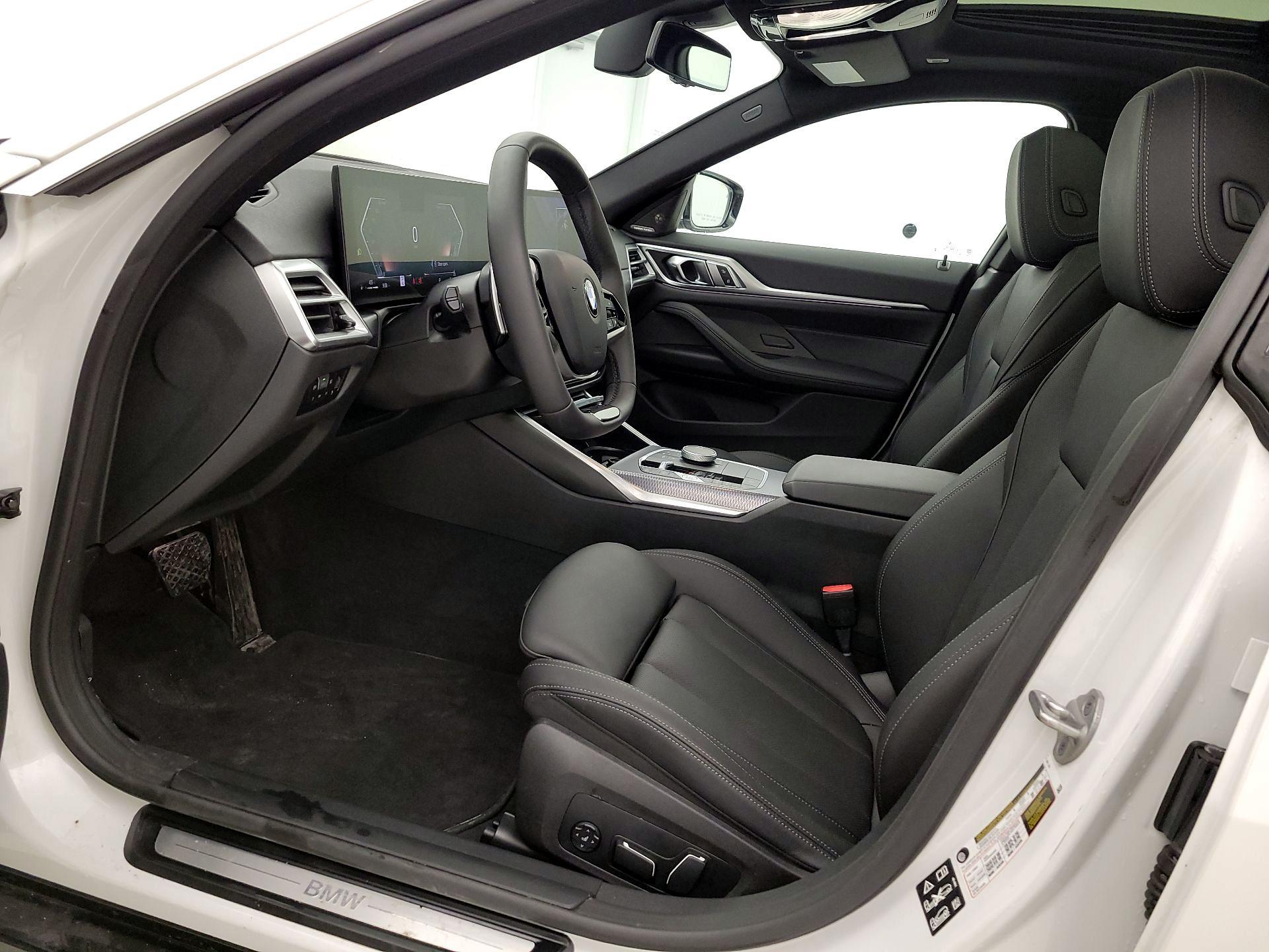 Thumbnail: 2025 BMW 4 Series - 11