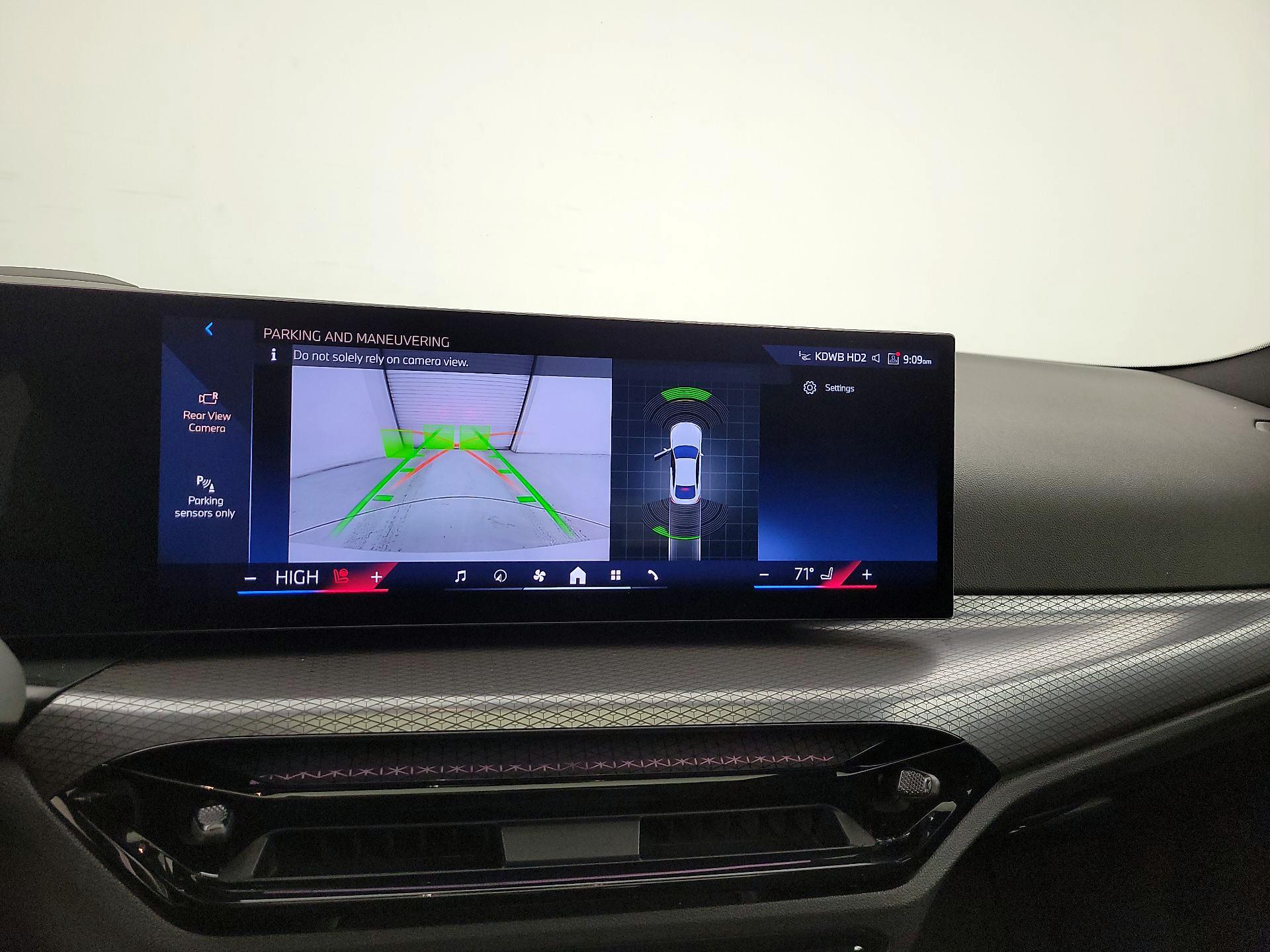 Thumbnail: 2025 BMW 4 Series - 15