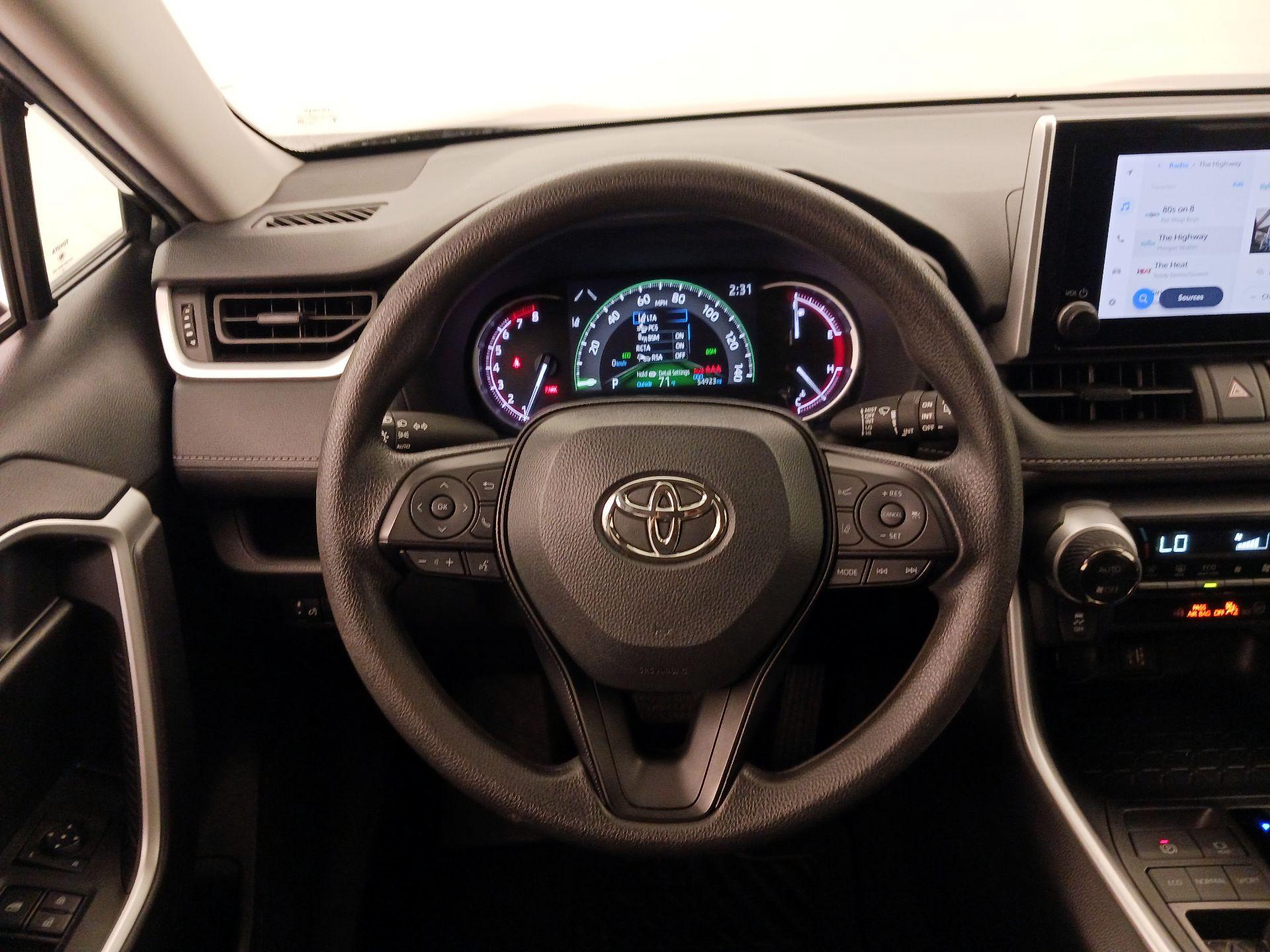 Thumbnail: 2024 Toyota RAV4 - 10