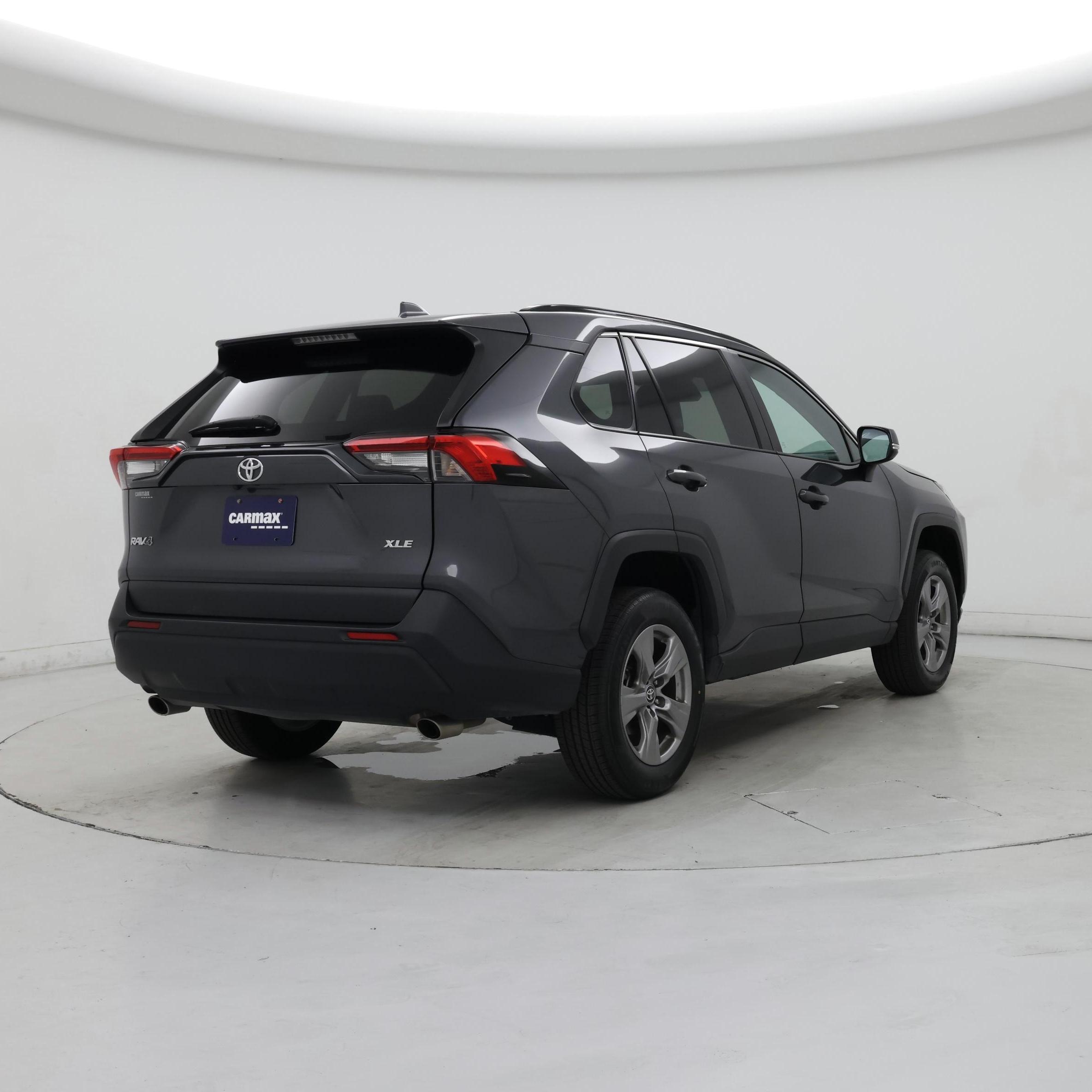 Thumbnail: 2024 Toyota RAV4 - 8