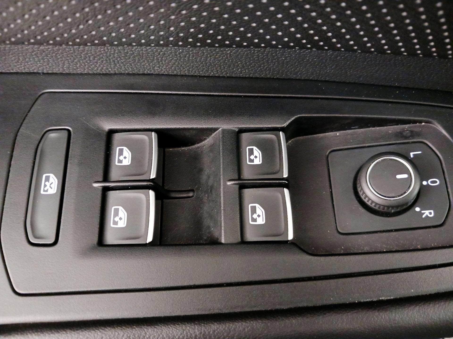 Thumbnail: 2024 Volkswagen Atlas - 12