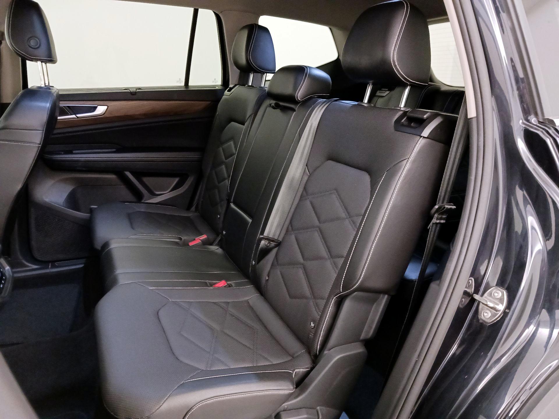 Thumbnail: 2024 Volkswagen Atlas - 19