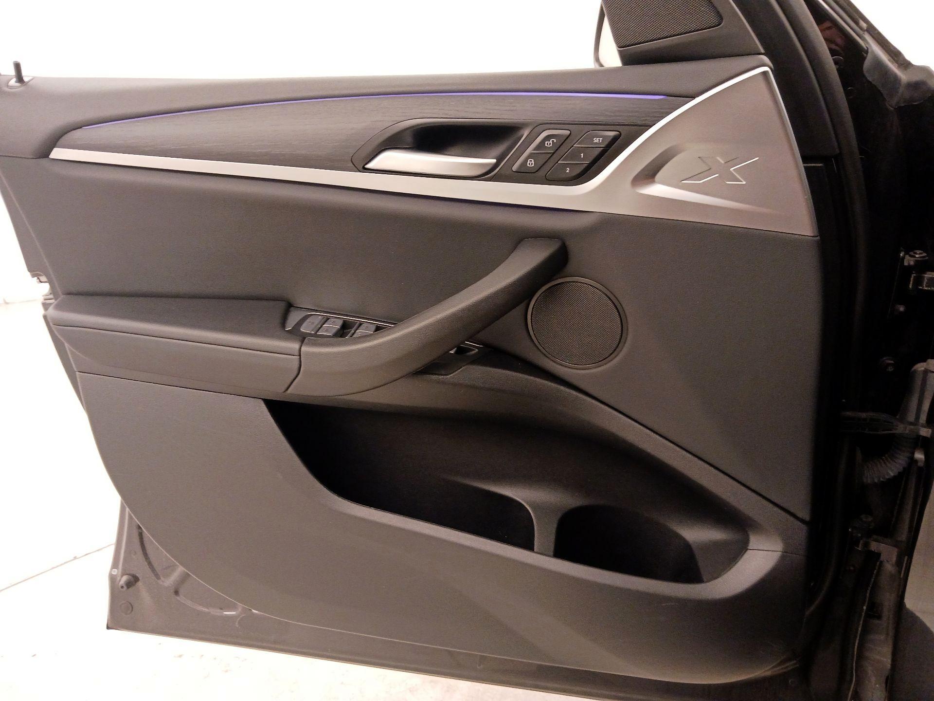 Thumbnail: 2024 BMW X3 - 12