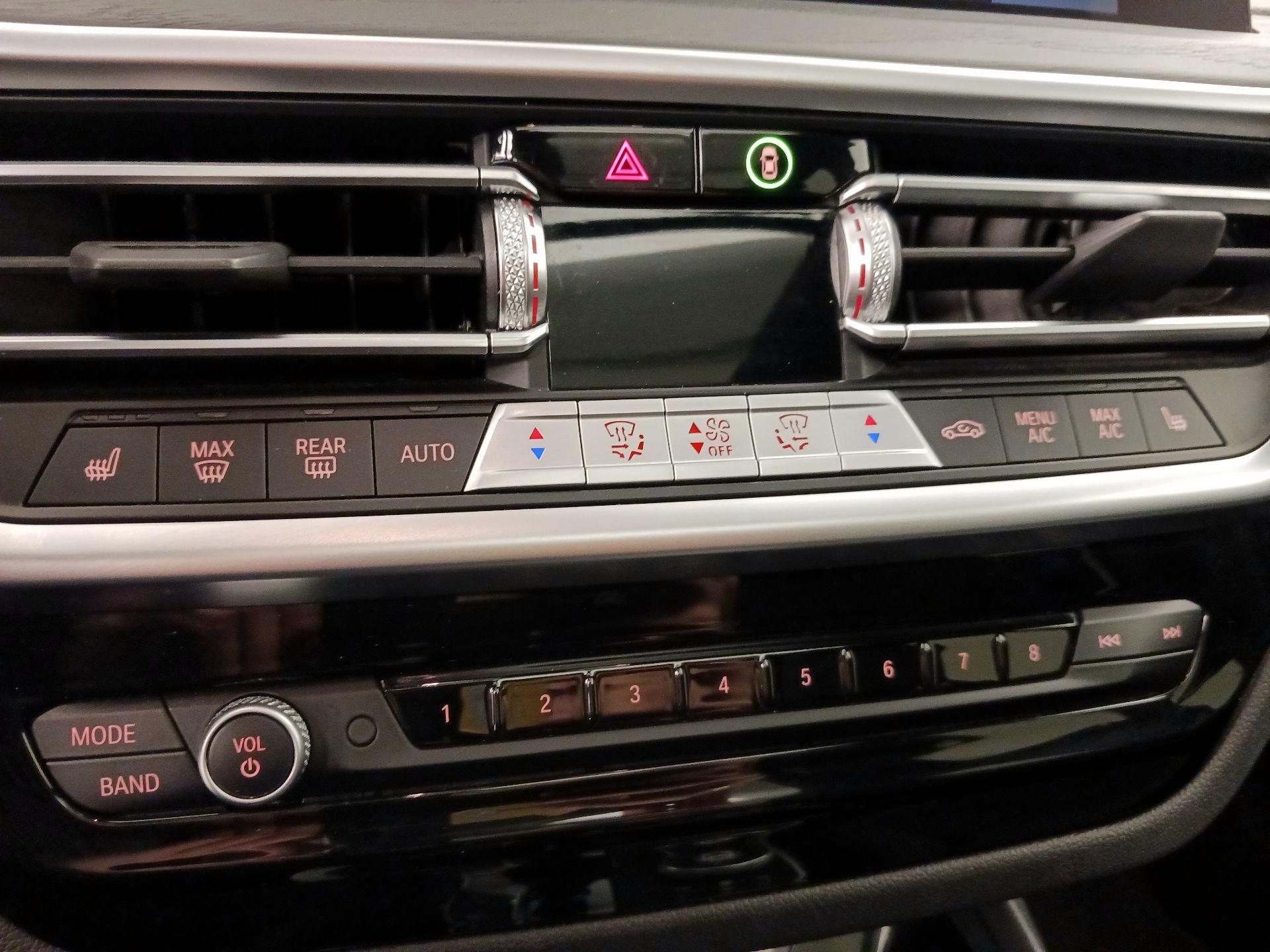 Thumbnail: 2024 BMW X3 - 17