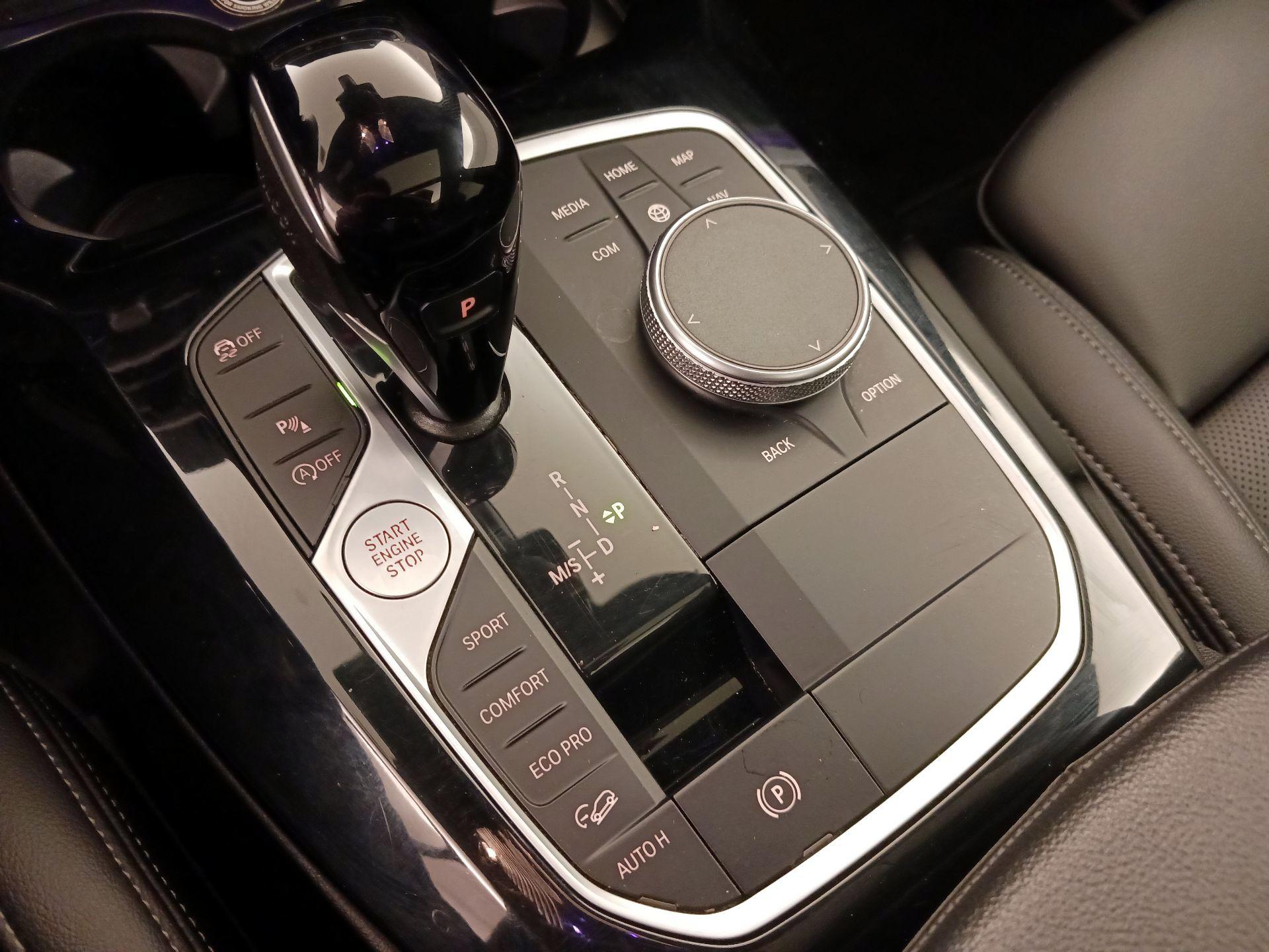 Thumbnail: 2024 BMW X3 - 18