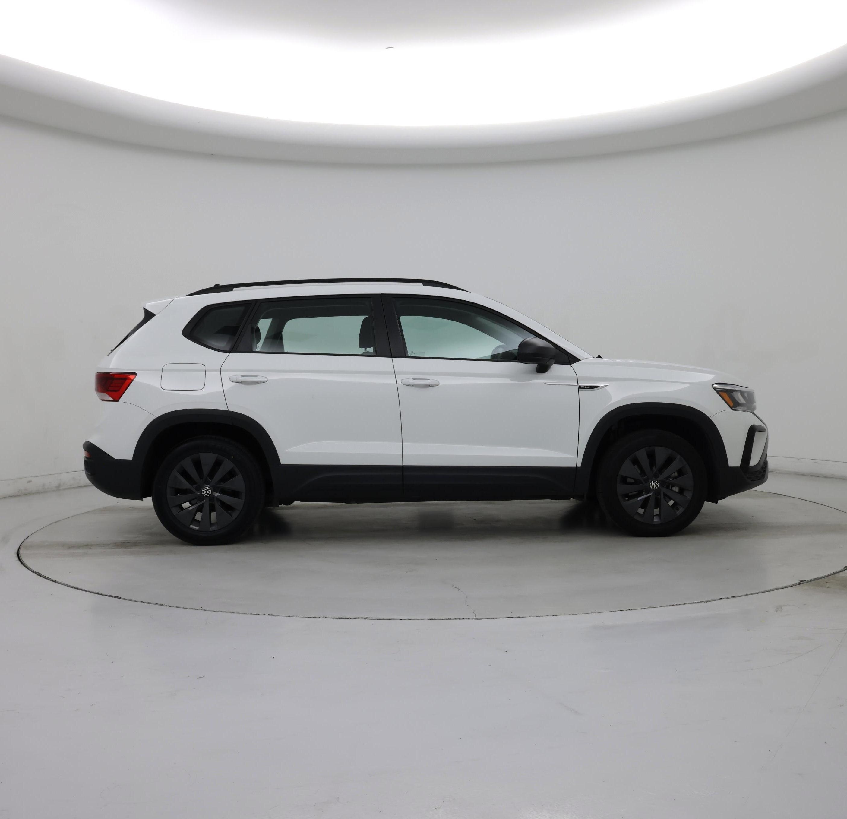 Thumbnail: 2024 Volkswagen Taos - 7