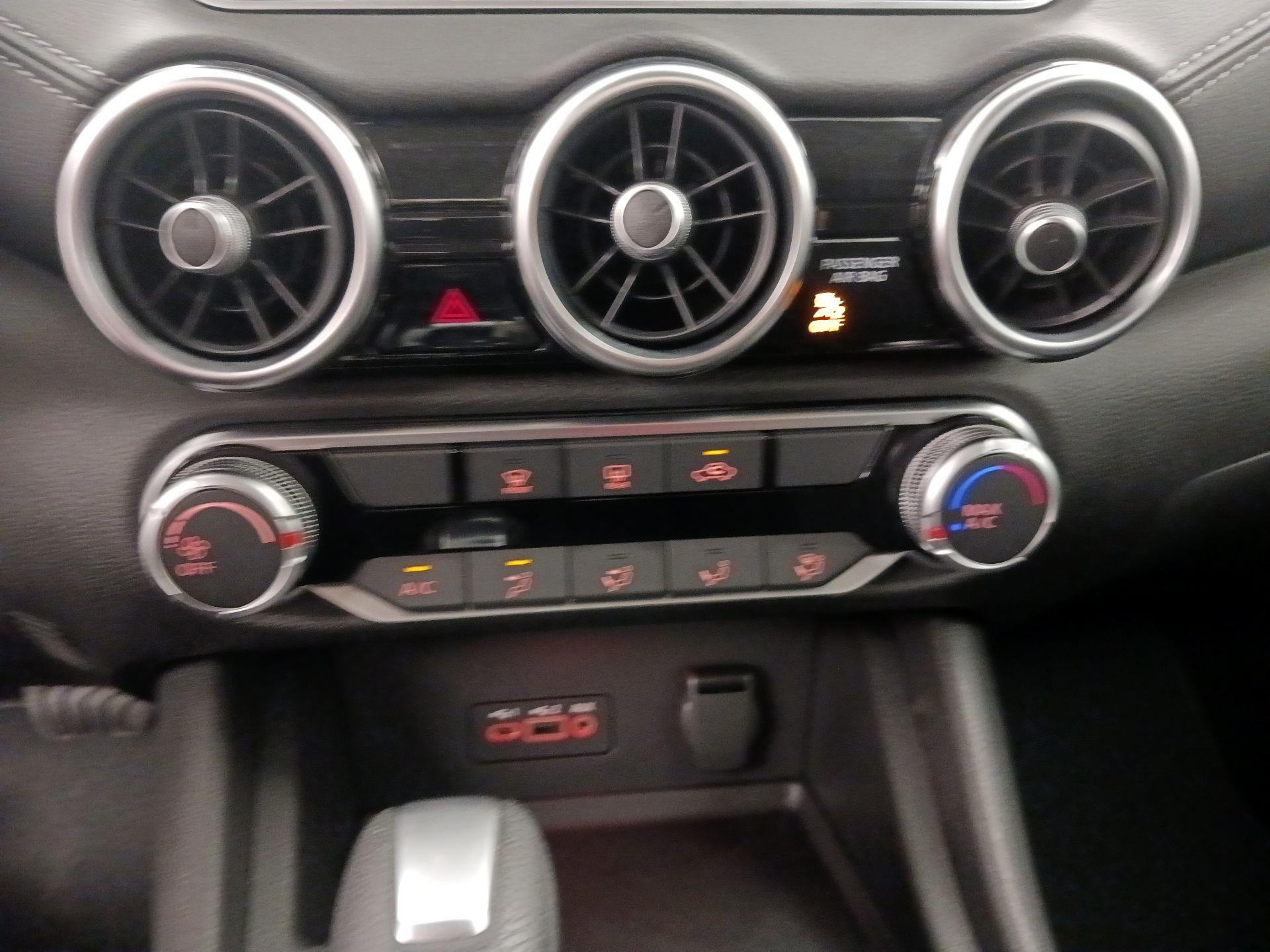 Thumbnail: 2023 Nissan Sentra - 16