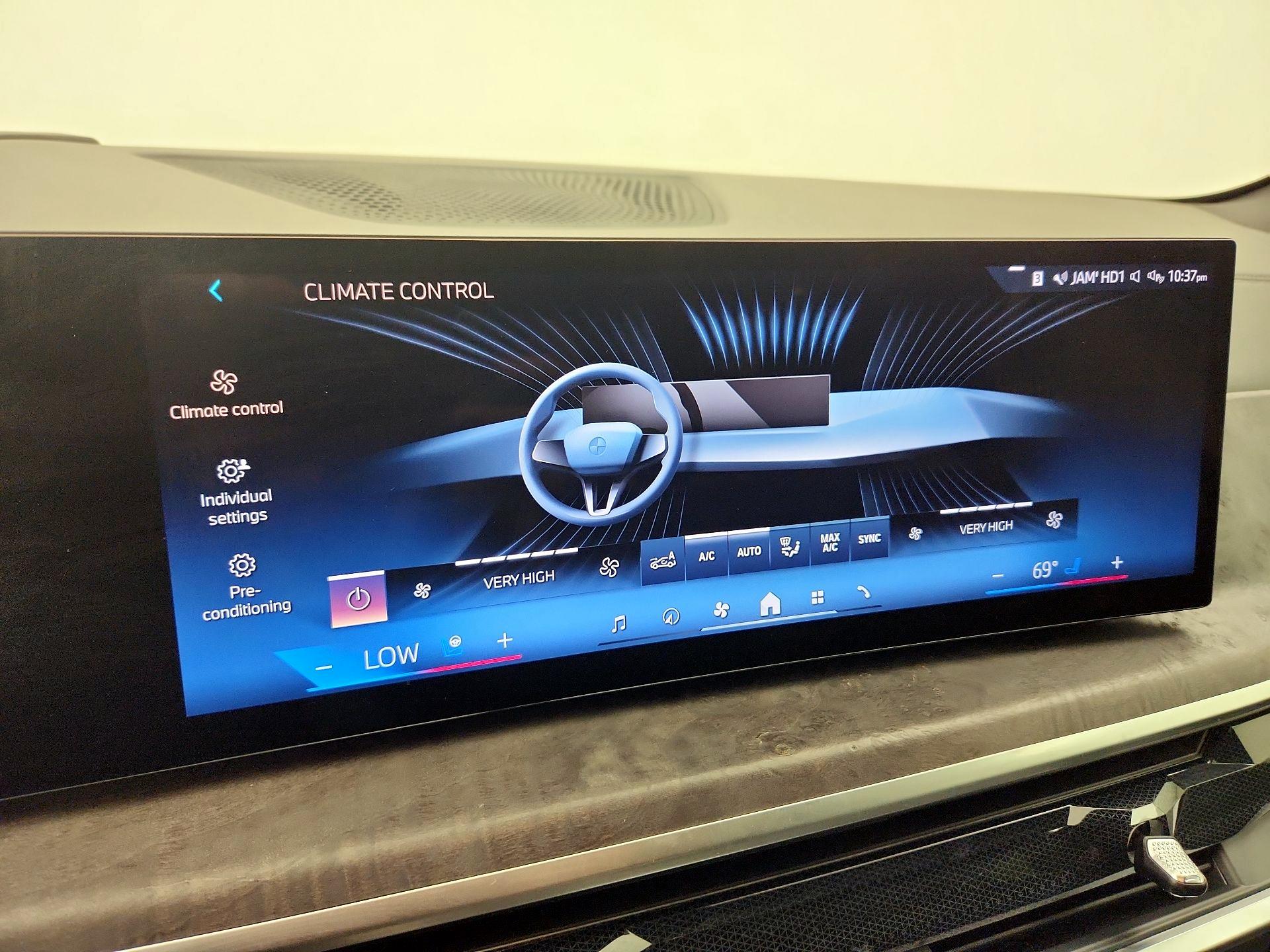 Thumbnail: 2024 BMW X5 - 17