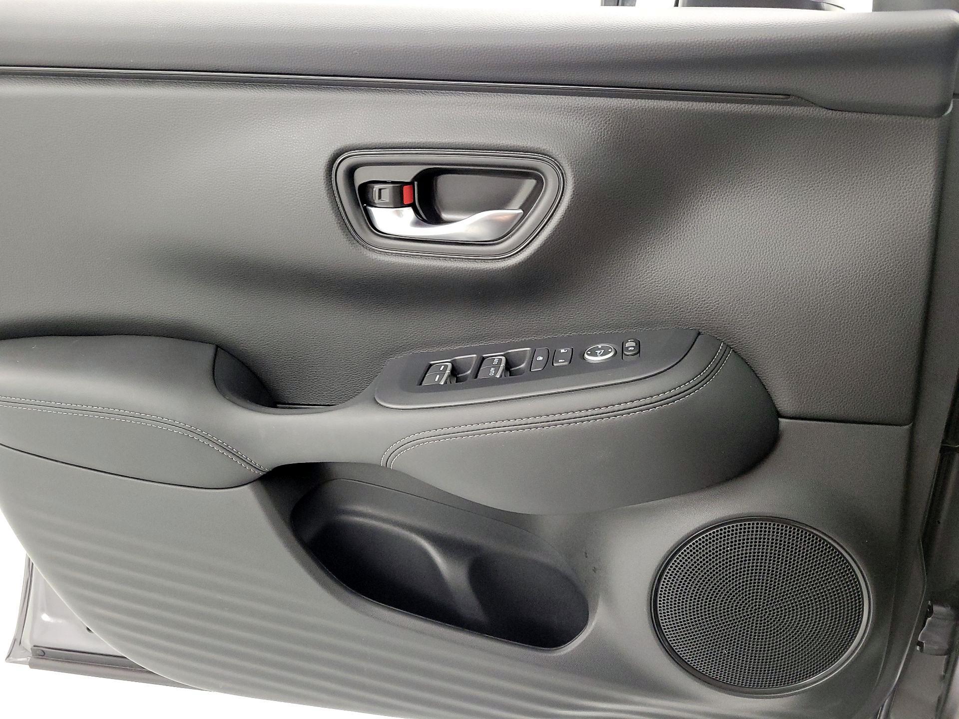 Thumbnail: 2025 Honda HR-V - 12