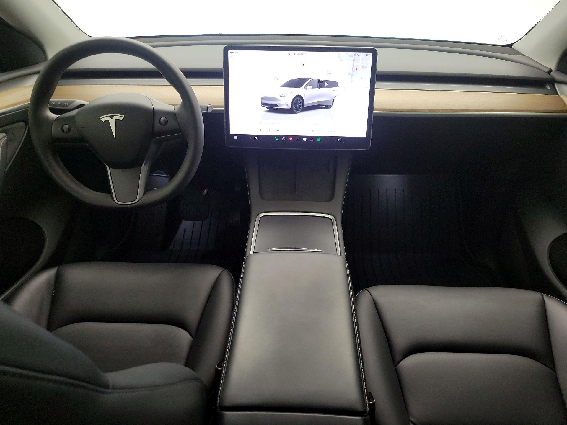 Thumbnail: 2023 Tesla Model Y - 9