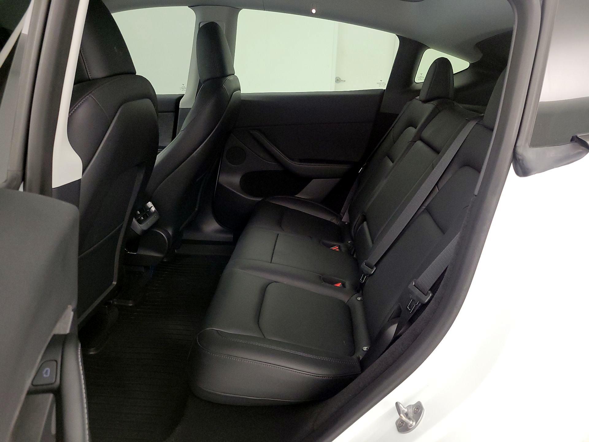 Thumbnail: 2023 Tesla Model Y - 18