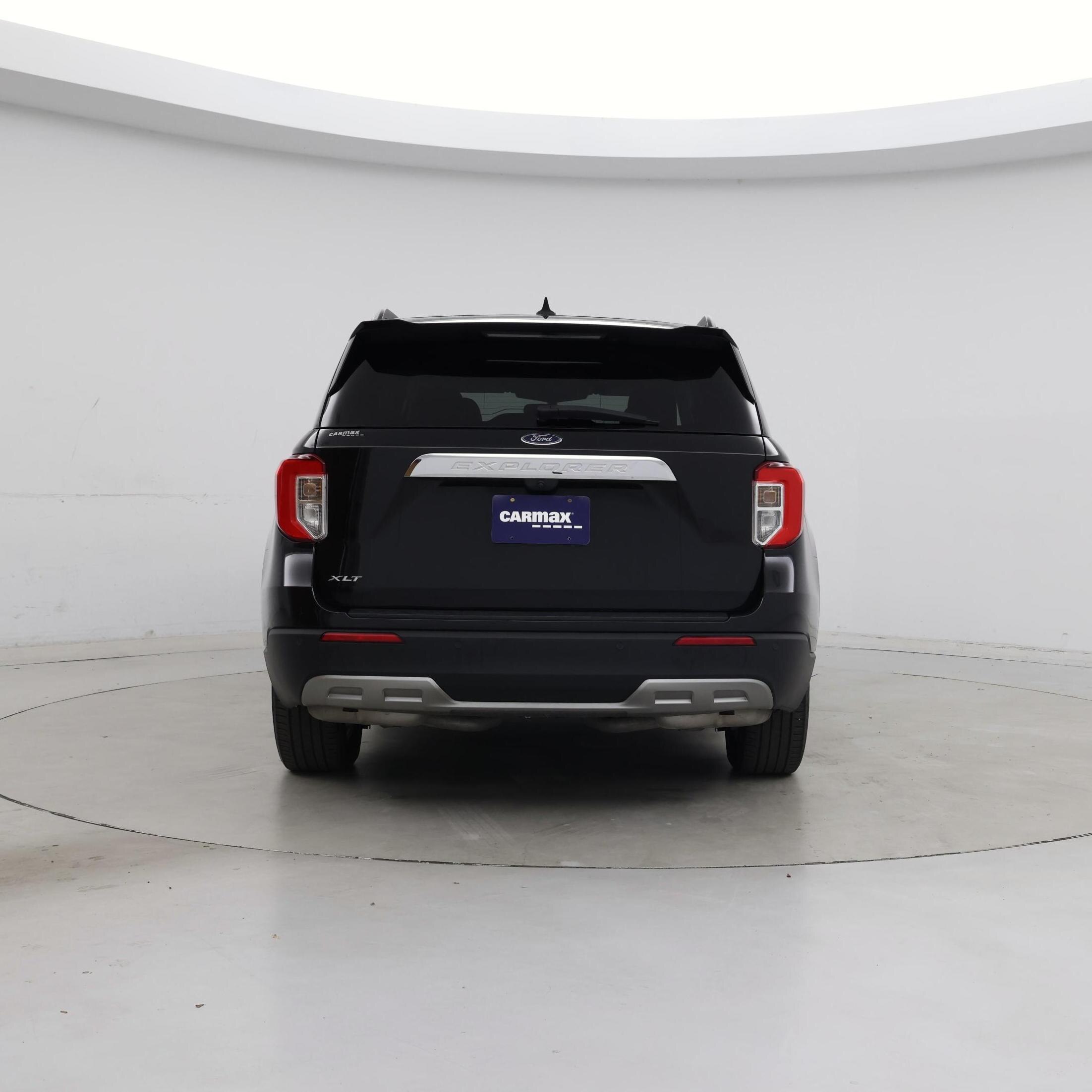 Thumbnail: 2023 Ford Explorer - 6