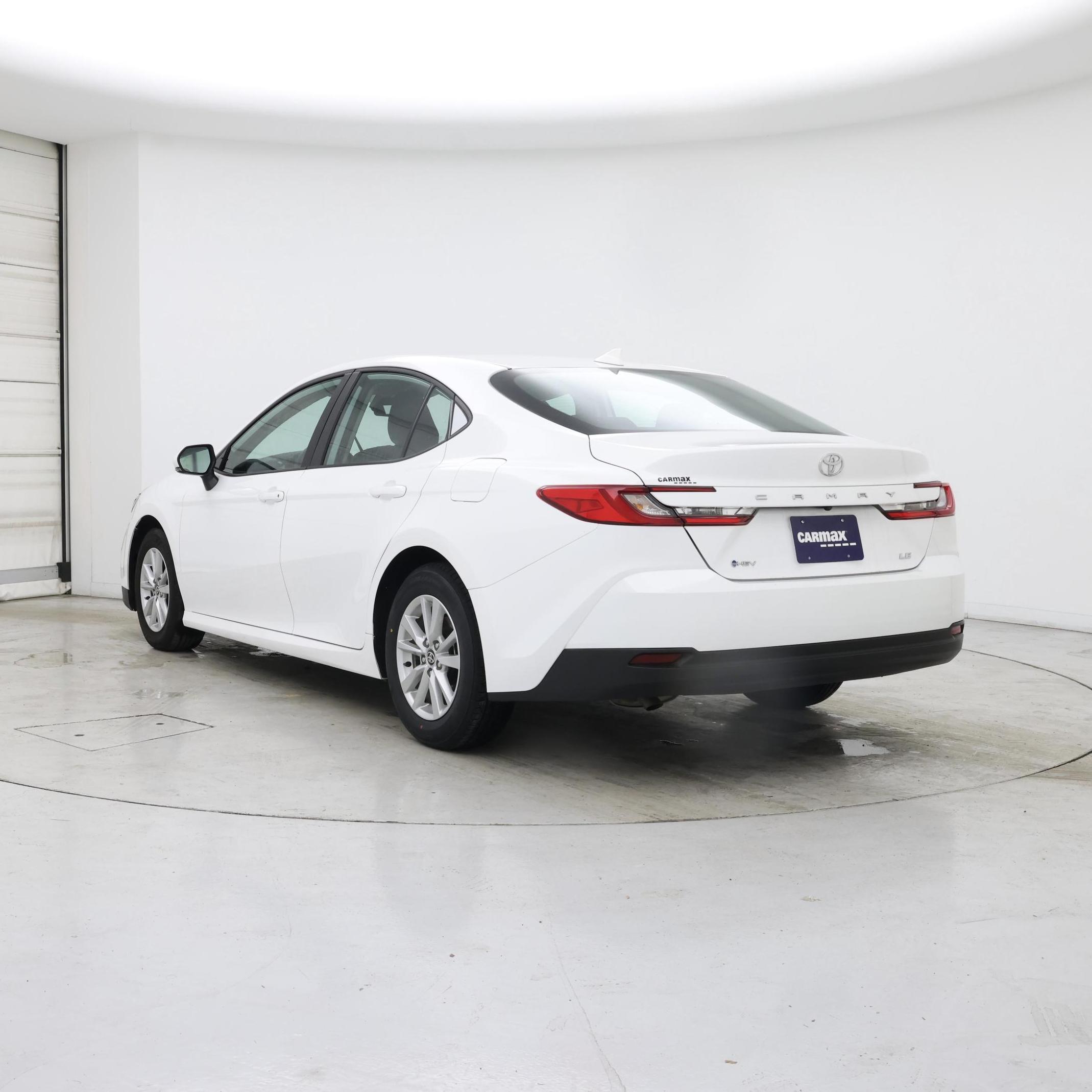 Thumbnail: 2025 Toyota Camry - 2