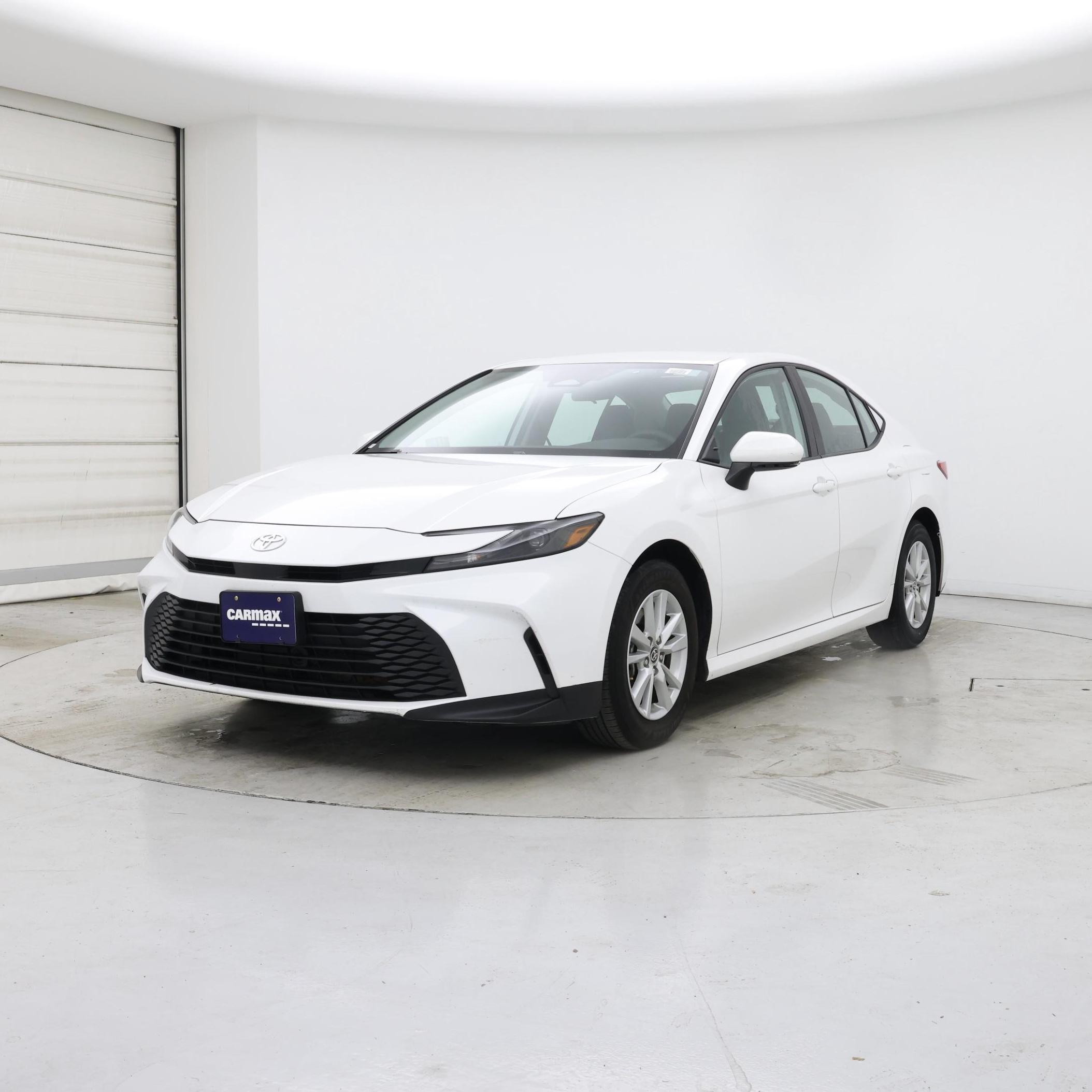 Thumbnail: 2025 Toyota Camry - 4