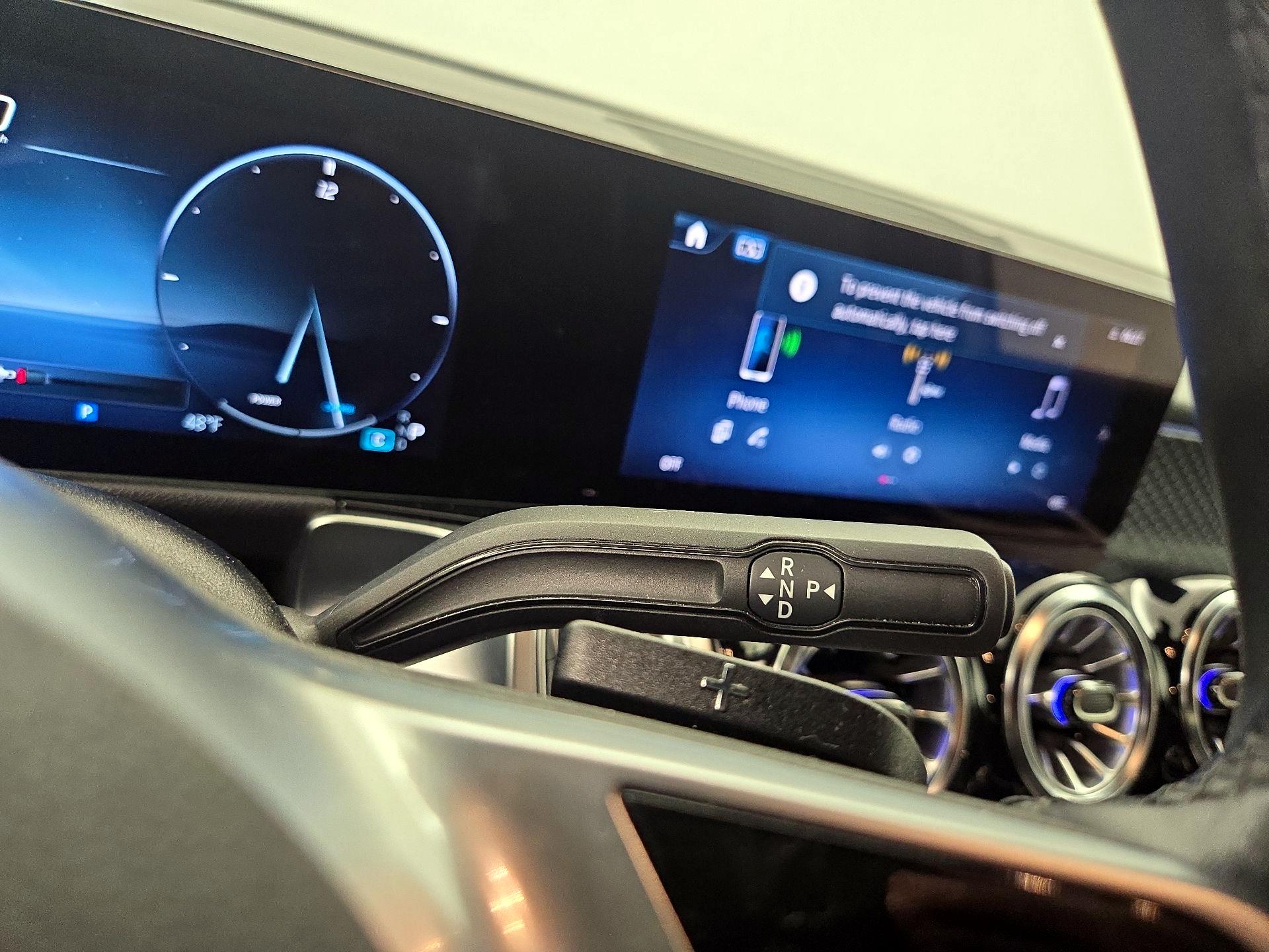 Thumbnail: 2024 Mercedes-Benz GLB - 17