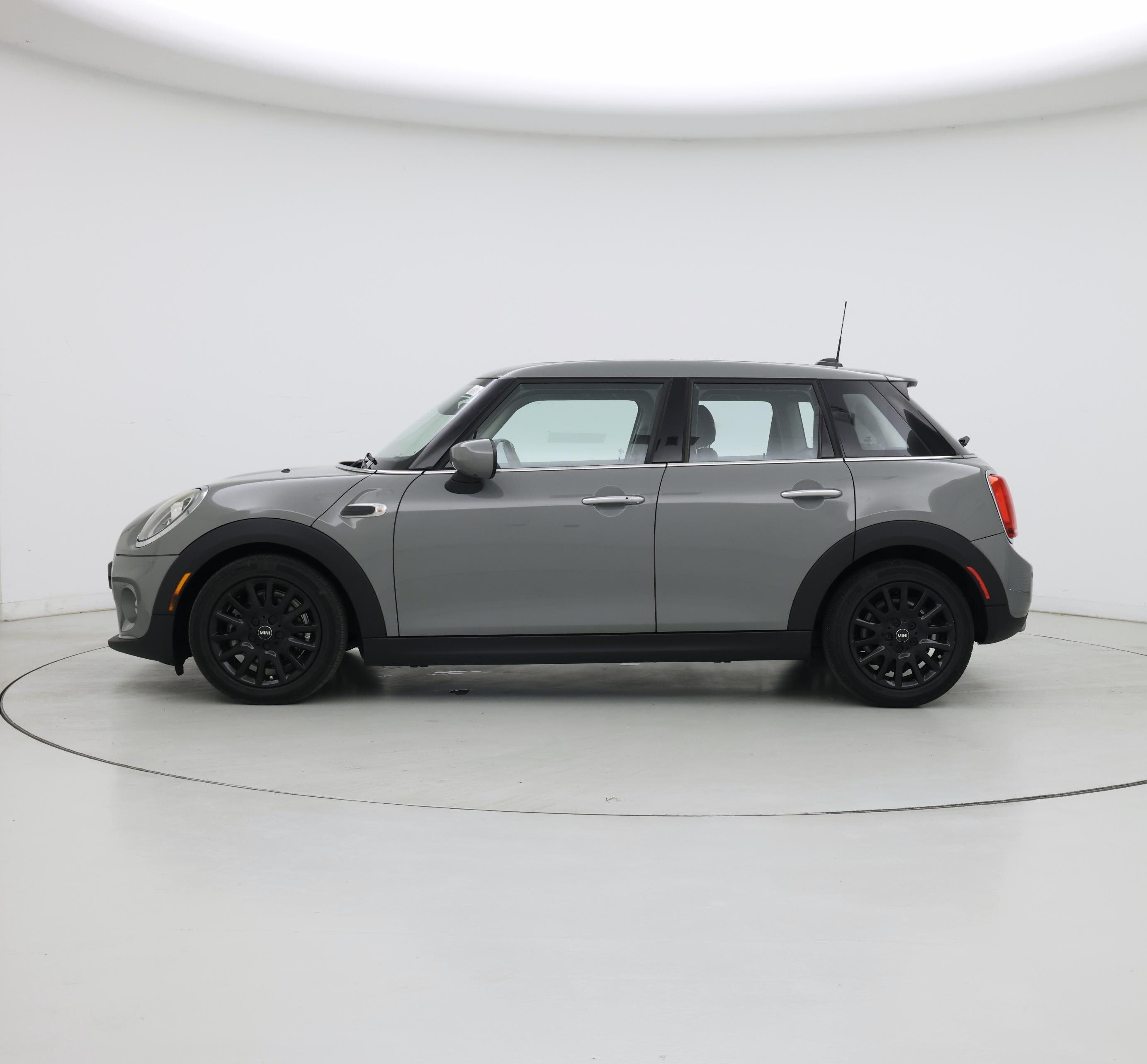 Thumbnail: 2020 MINI Cooper Hardtop - 3