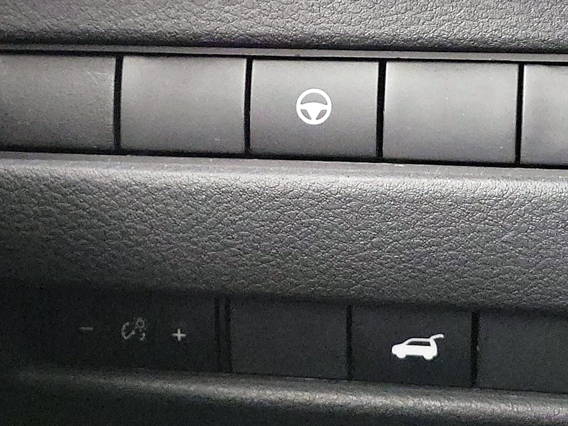 Thumbnail: 2022 Nissan Rogue - 13